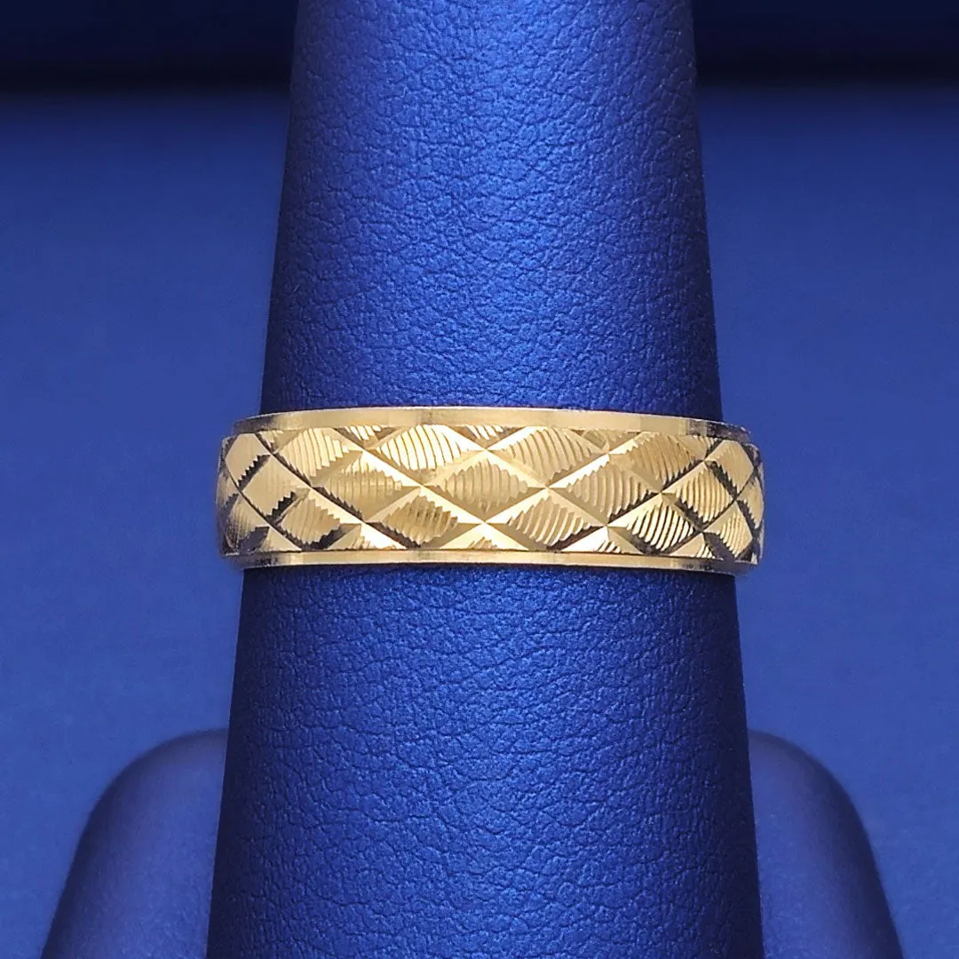 14k Crisscross Laser Cut Wedding Band
