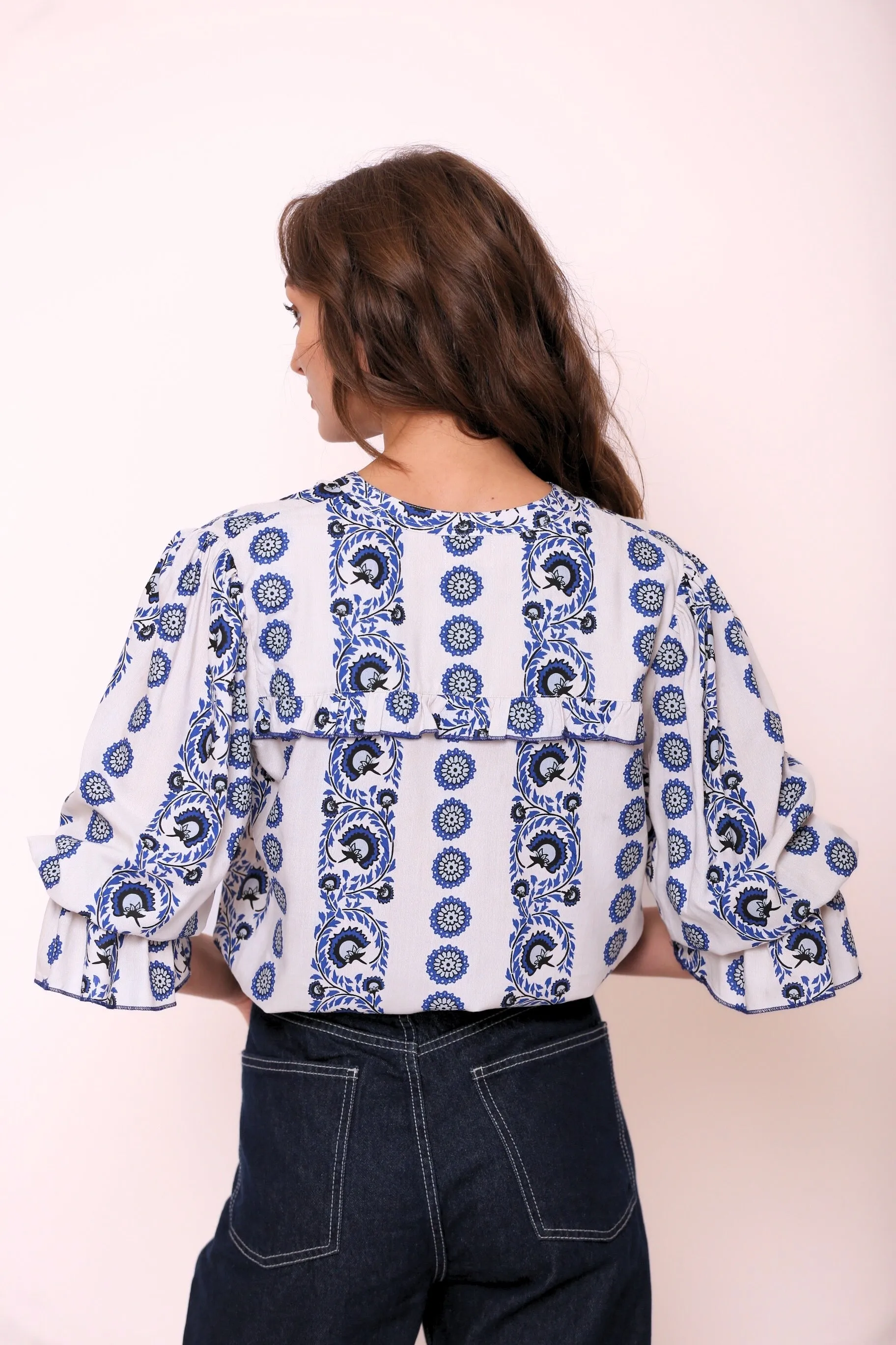 1713 Stella Top