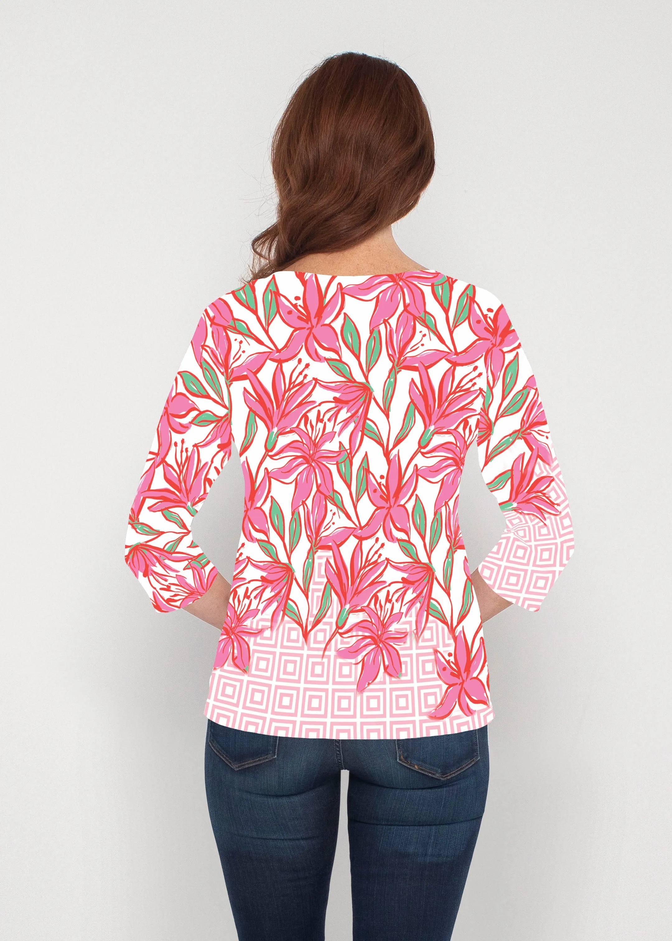A lot of Lillies (8088) ~ Signature 3/4 Sleeve V-Neck Top