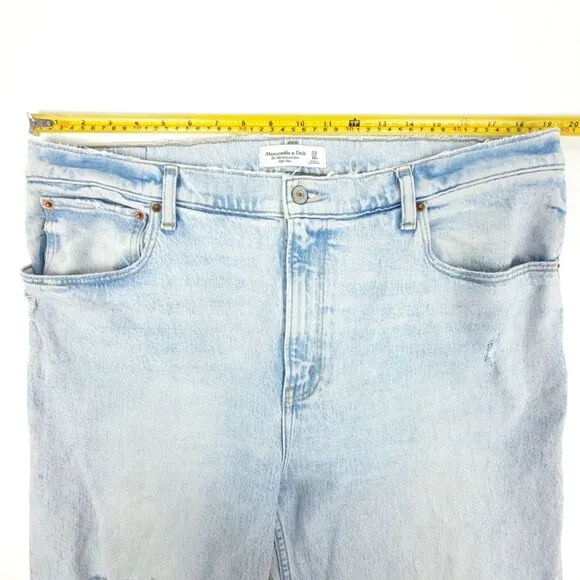 ABERCROMBIE 90s Relaxed Jeans High Rise Clean Girl Wide Distressed Light Wash 33