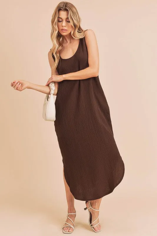 Aemi   Co Daisy Sleeveless Rounded Slit Hem Long Dress