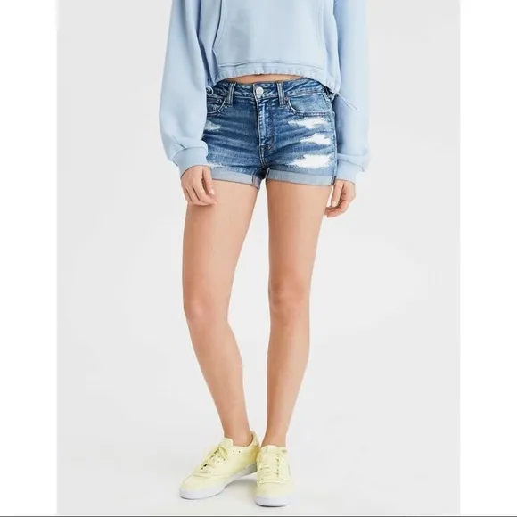 [AEO] Classic Distressed Denim Jean Shorts