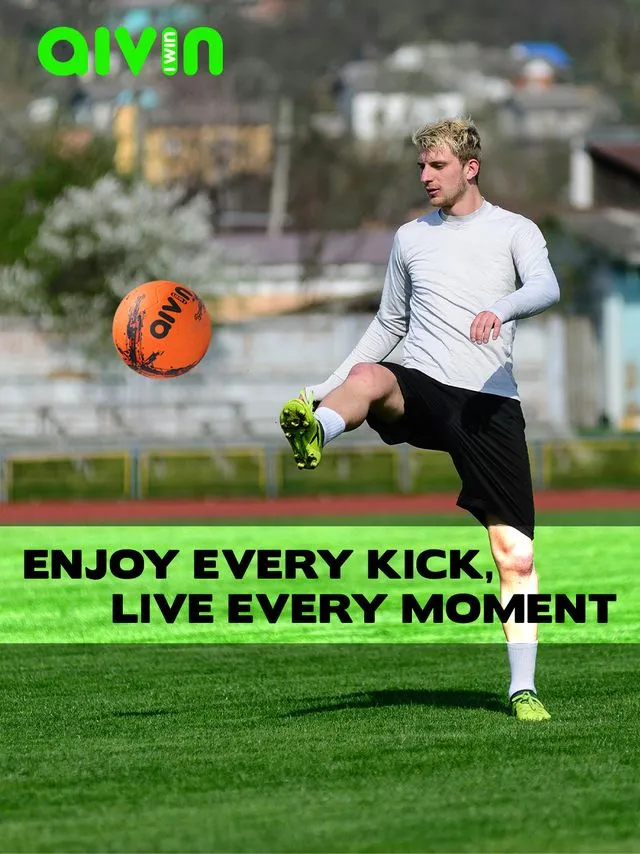 AIVIN STRONG MOULDED BALL Football - Size: 5