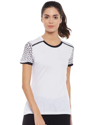 Alcis Women Solid White Tshirts