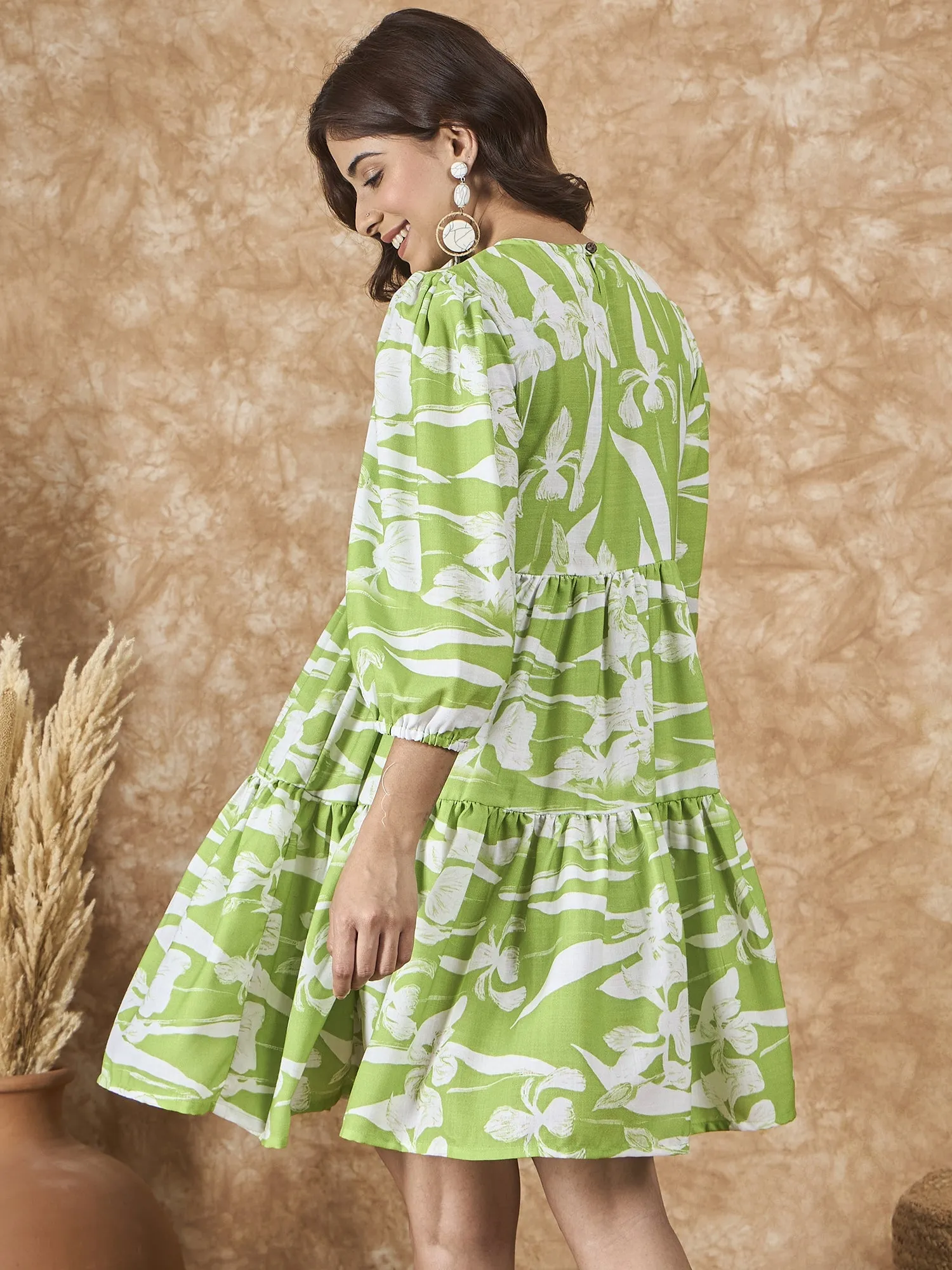 Apple Green White Short Dress