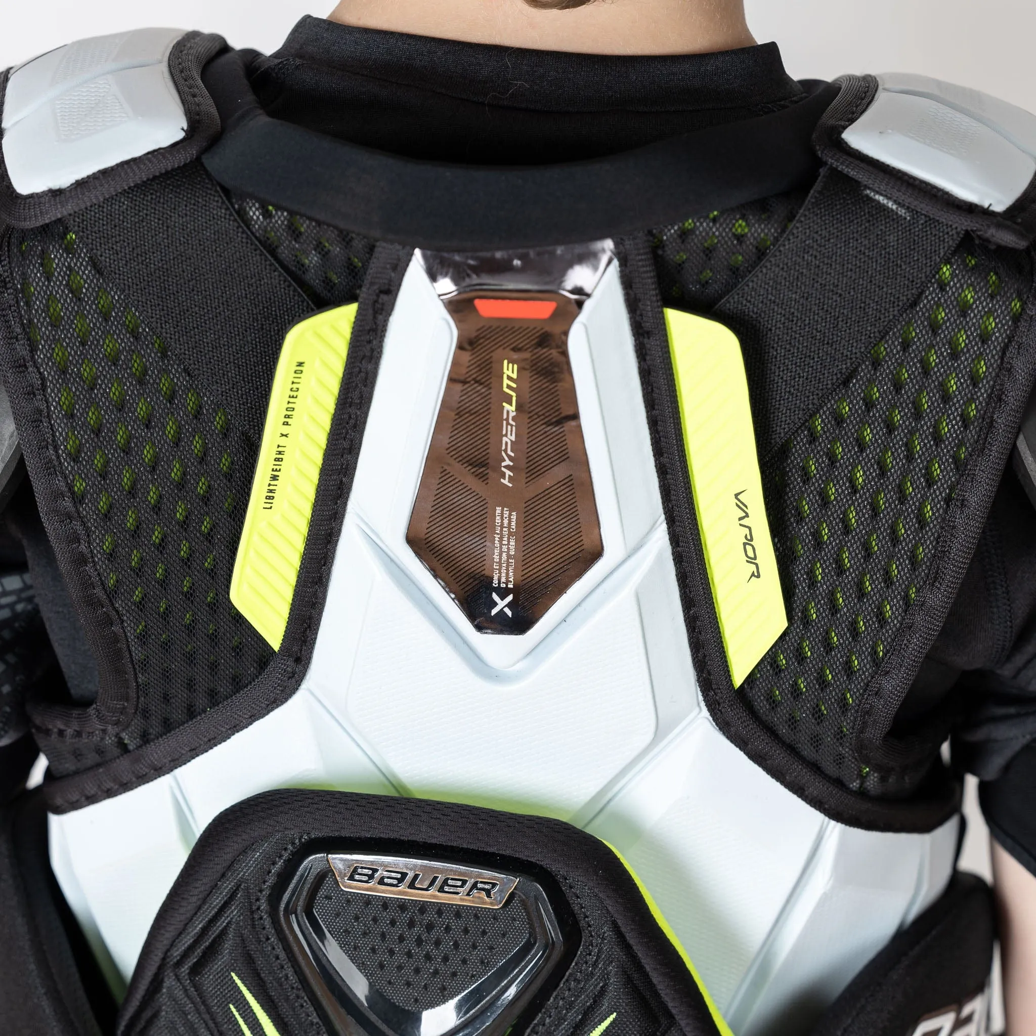 Bauer Vapor Hyperlite Junior Hockey Shoulder Pads