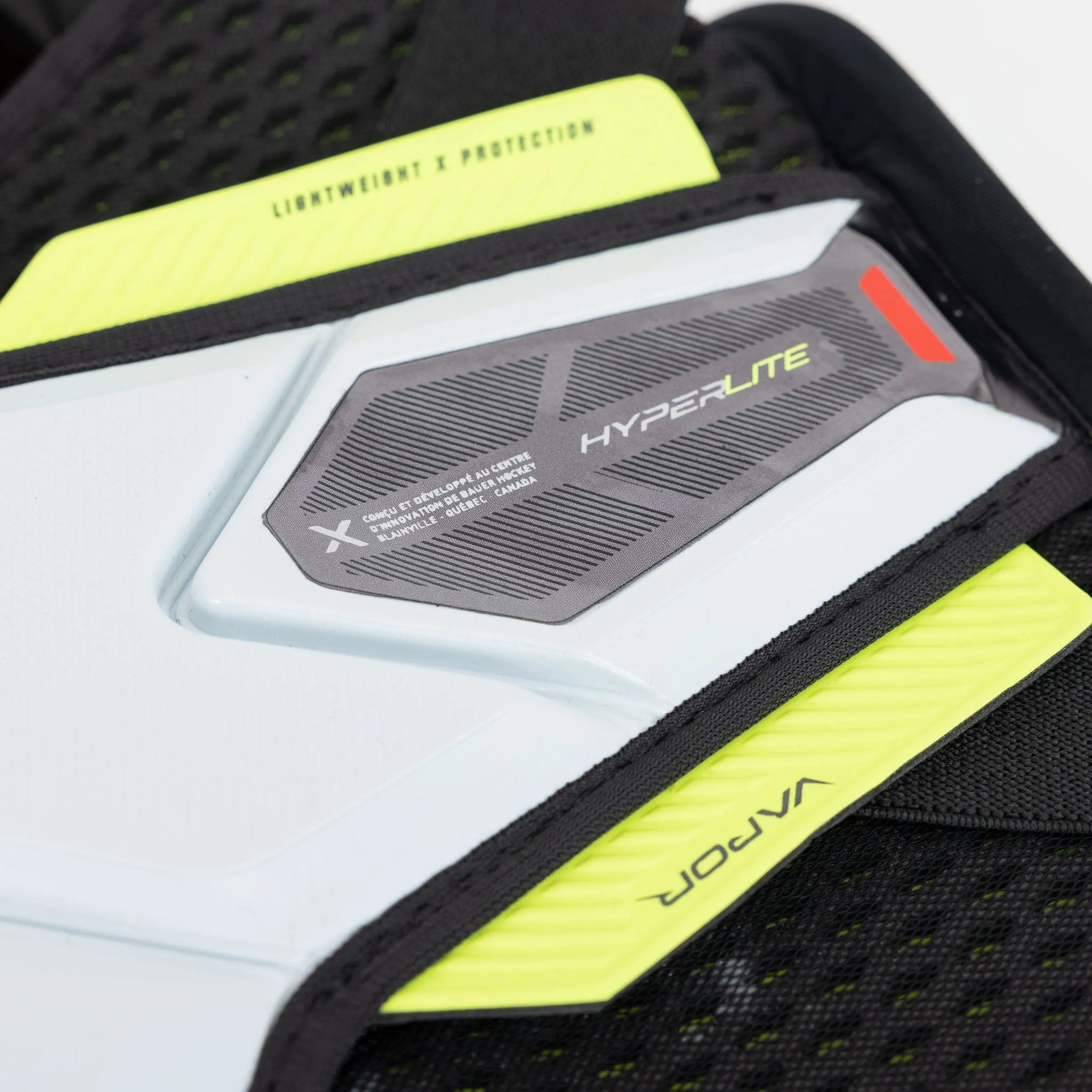 Bauer Vapor Hyperlite Junior Hockey Shoulder Pads