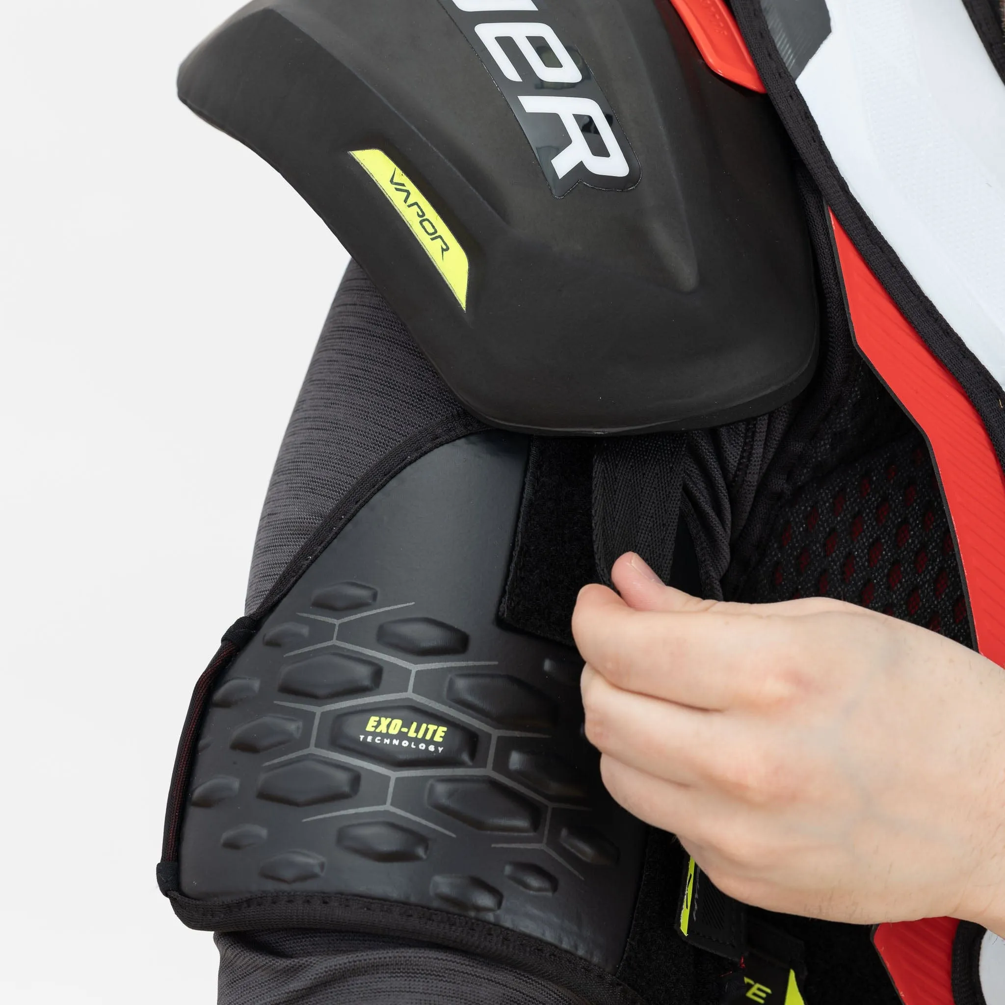 Bauer Vapor Hyperlite Senior Hockey Shoulder Pads