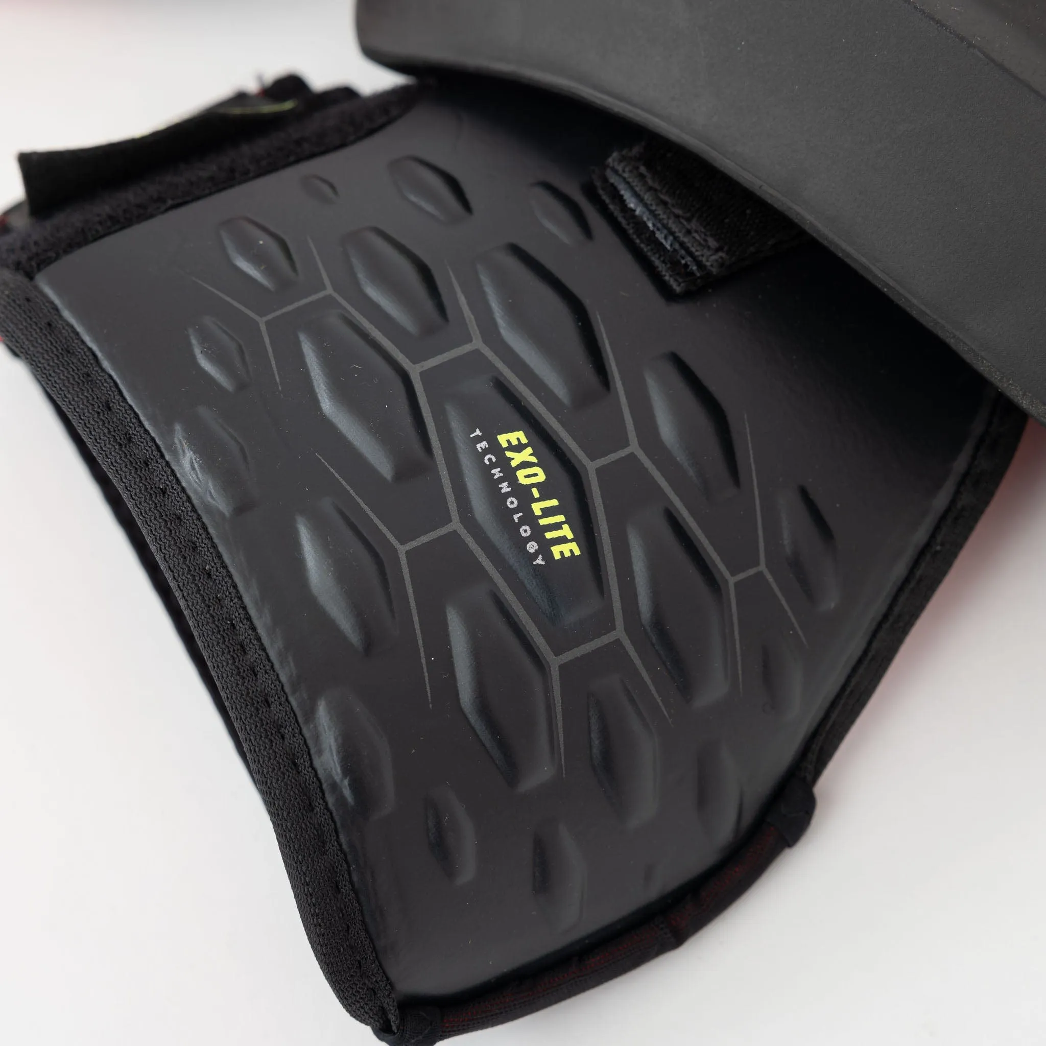 Bauer Vapor Hyperlite Senior Hockey Shoulder Pads