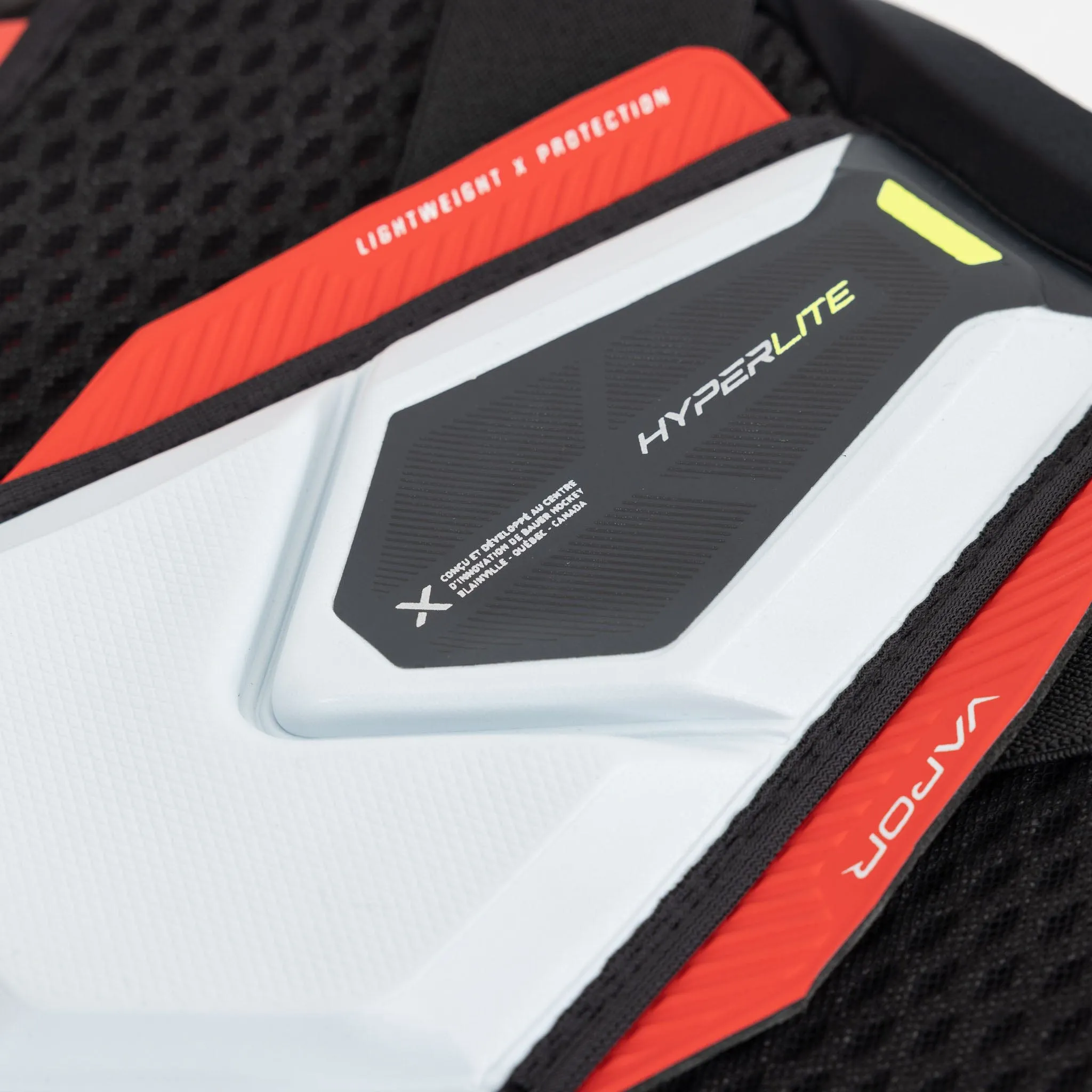 Bauer Vapor Hyperlite Senior Hockey Shoulder Pads