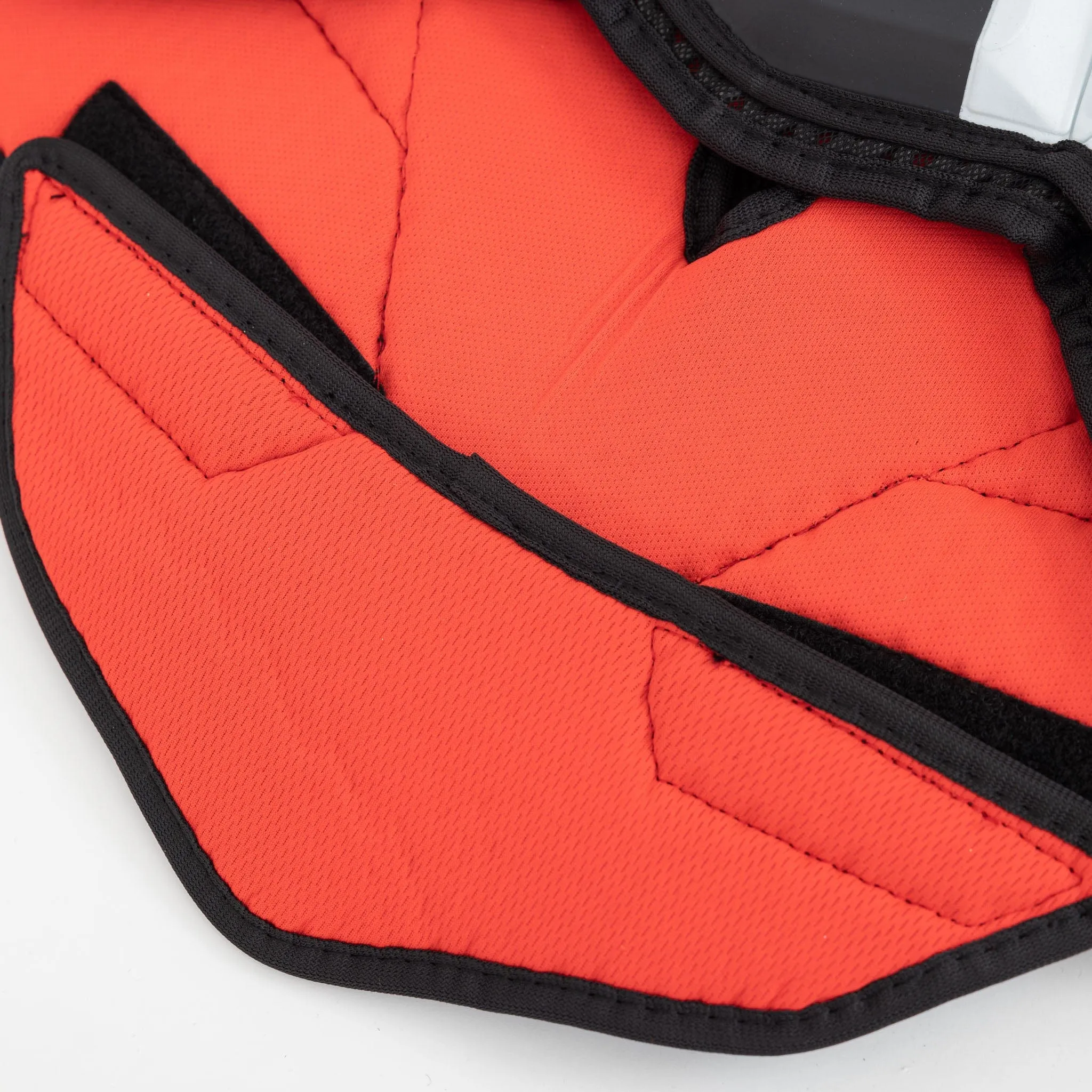 Bauer Vapor Hyperlite Senior Hockey Shoulder Pads