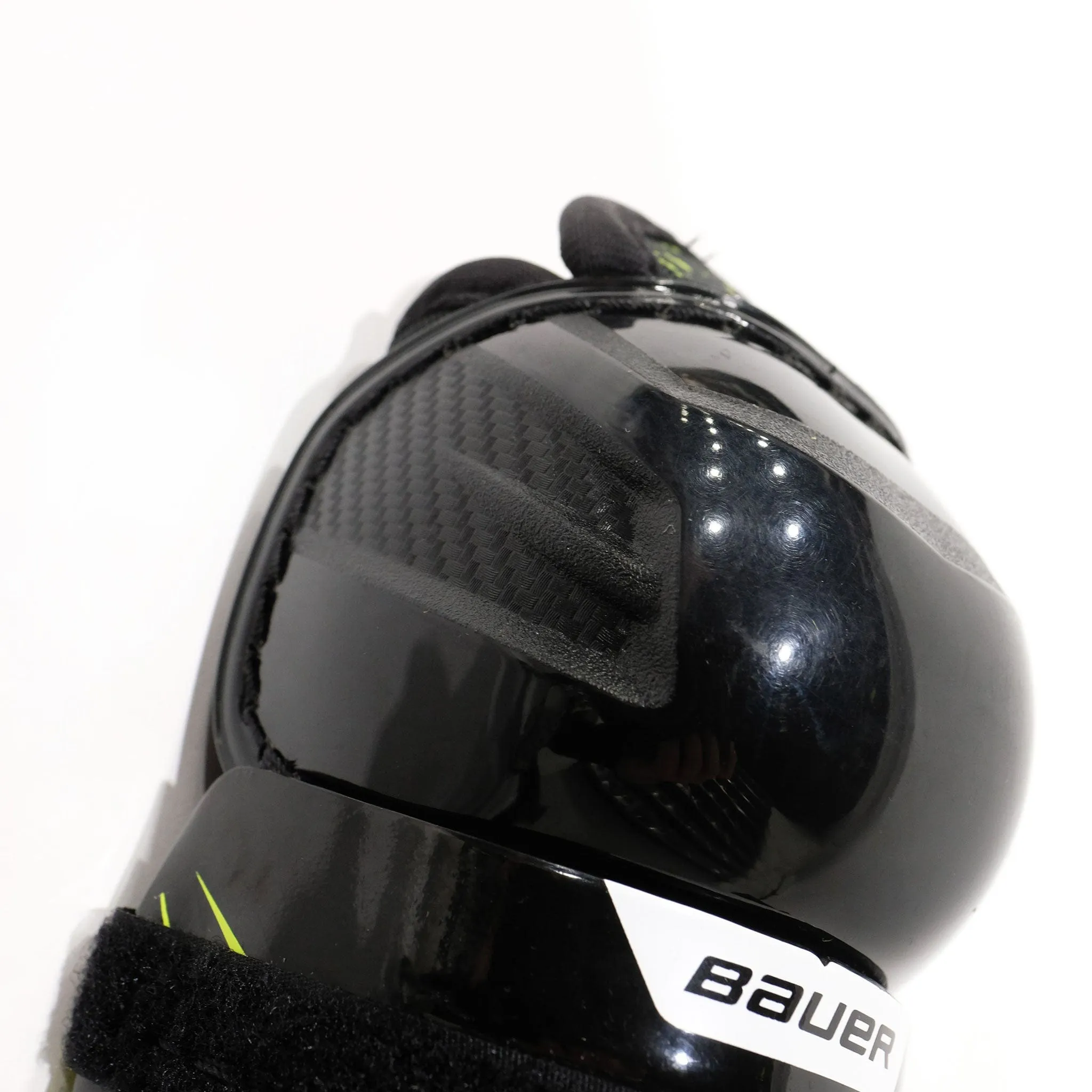 Bauer Vapor Velocity Youth Hockey Shin Guards - 2022