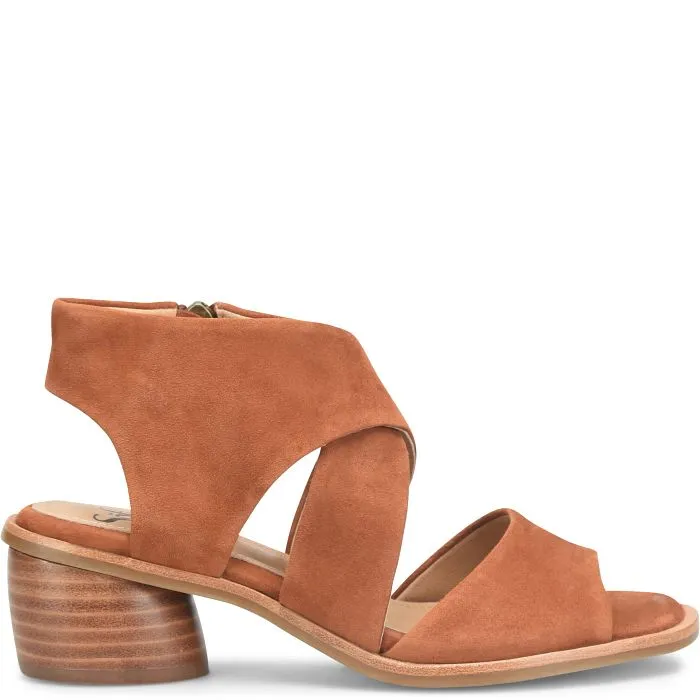 Carmen Sandal