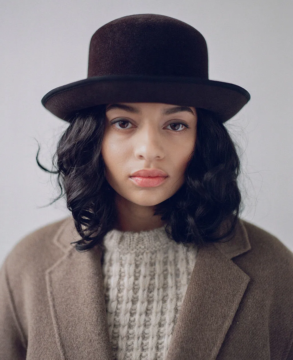 Cassie in chocolate brown Velours felt