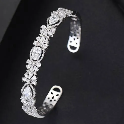 Crystal Brilliance Bangle Cuff - A Trendsetting Touch