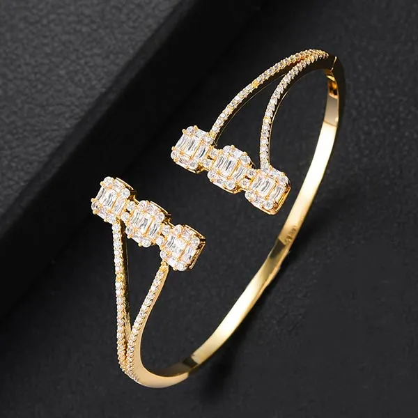 Crystal Brilliance Bangle Cuff - A Trendsetting Touch