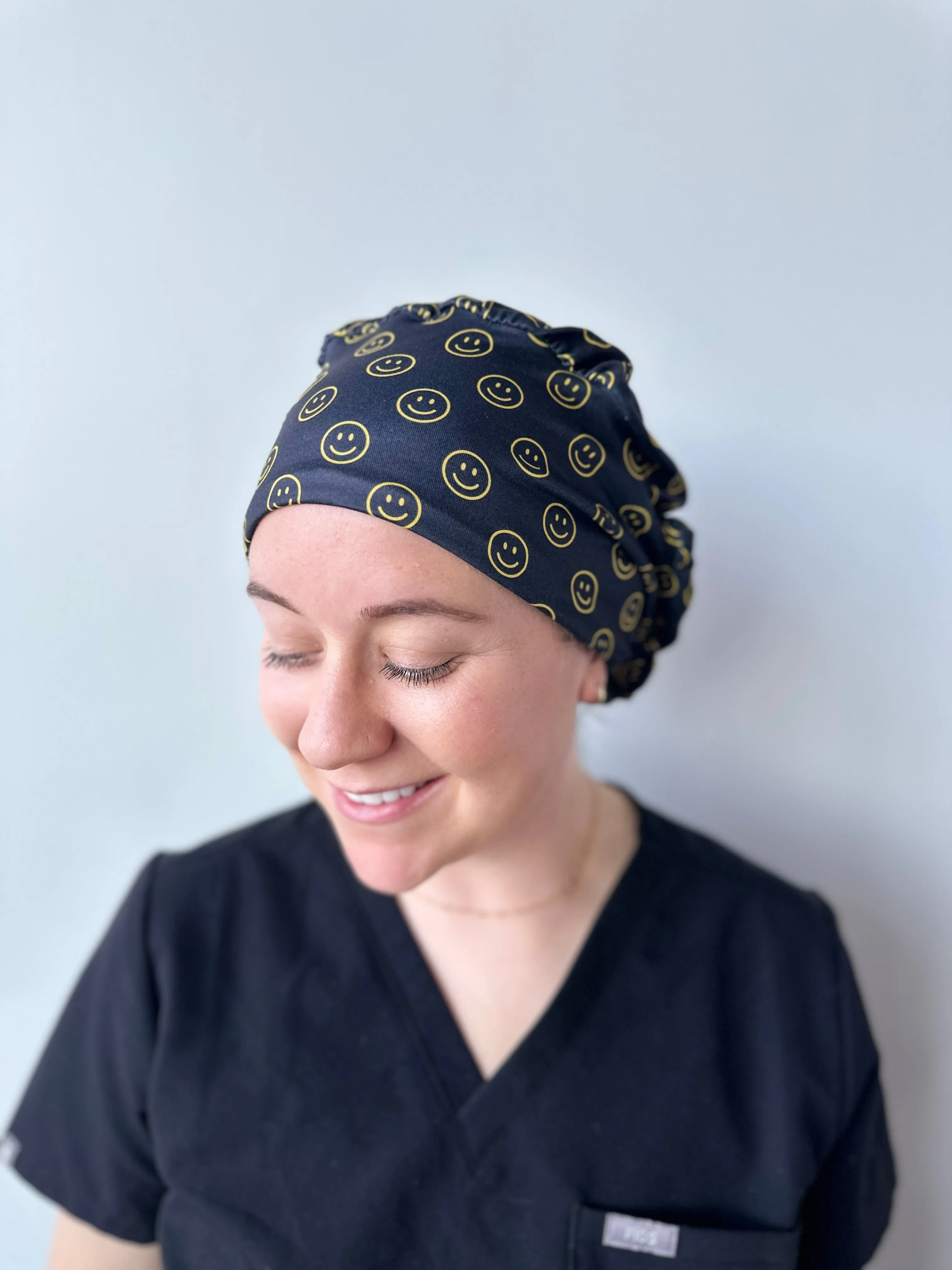DuoStyle Scrub Hat - Classic Smiley
