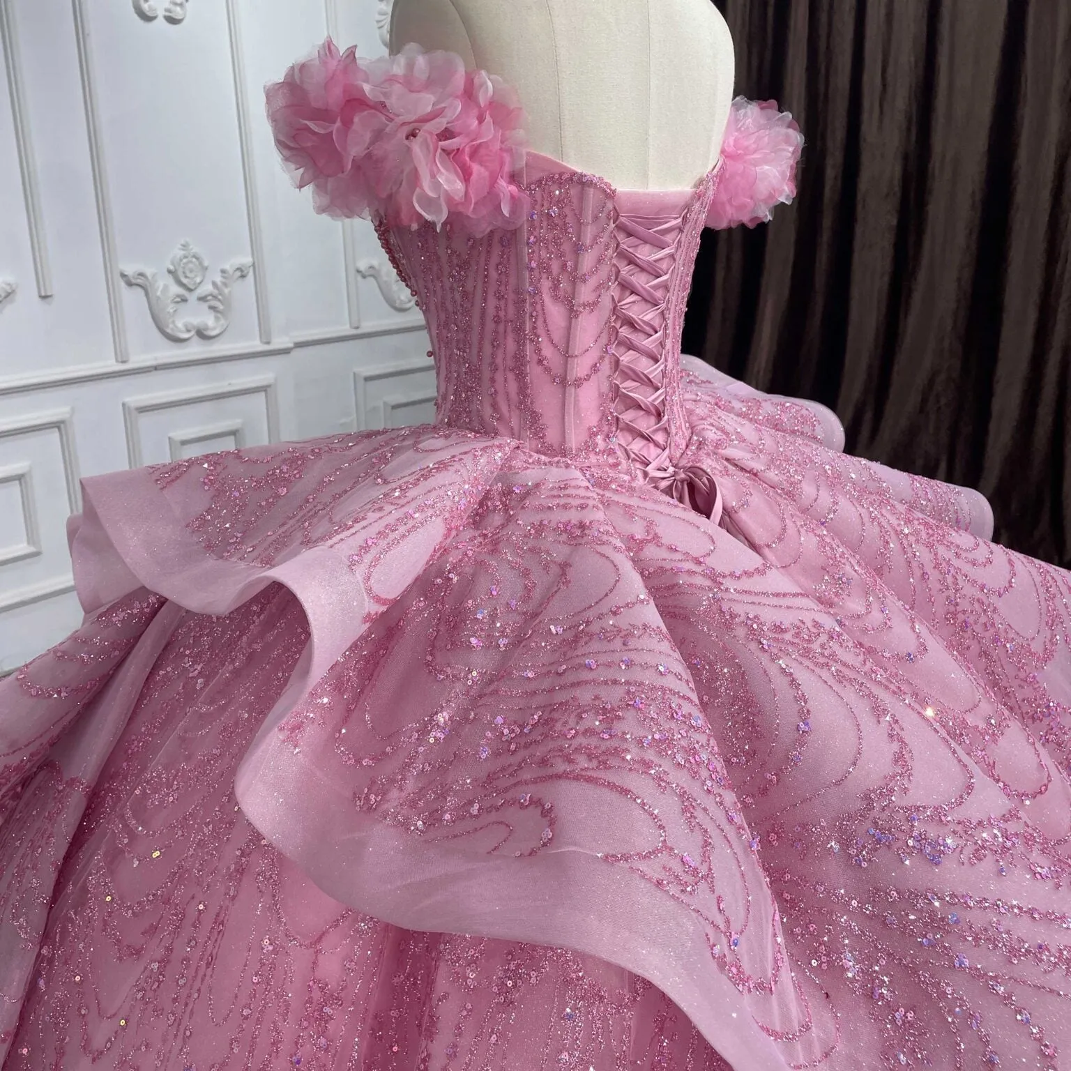 Exquisite Strapless Beading Quinceanera Dresses Luxury Appliques Sweetheart Ball Gown
