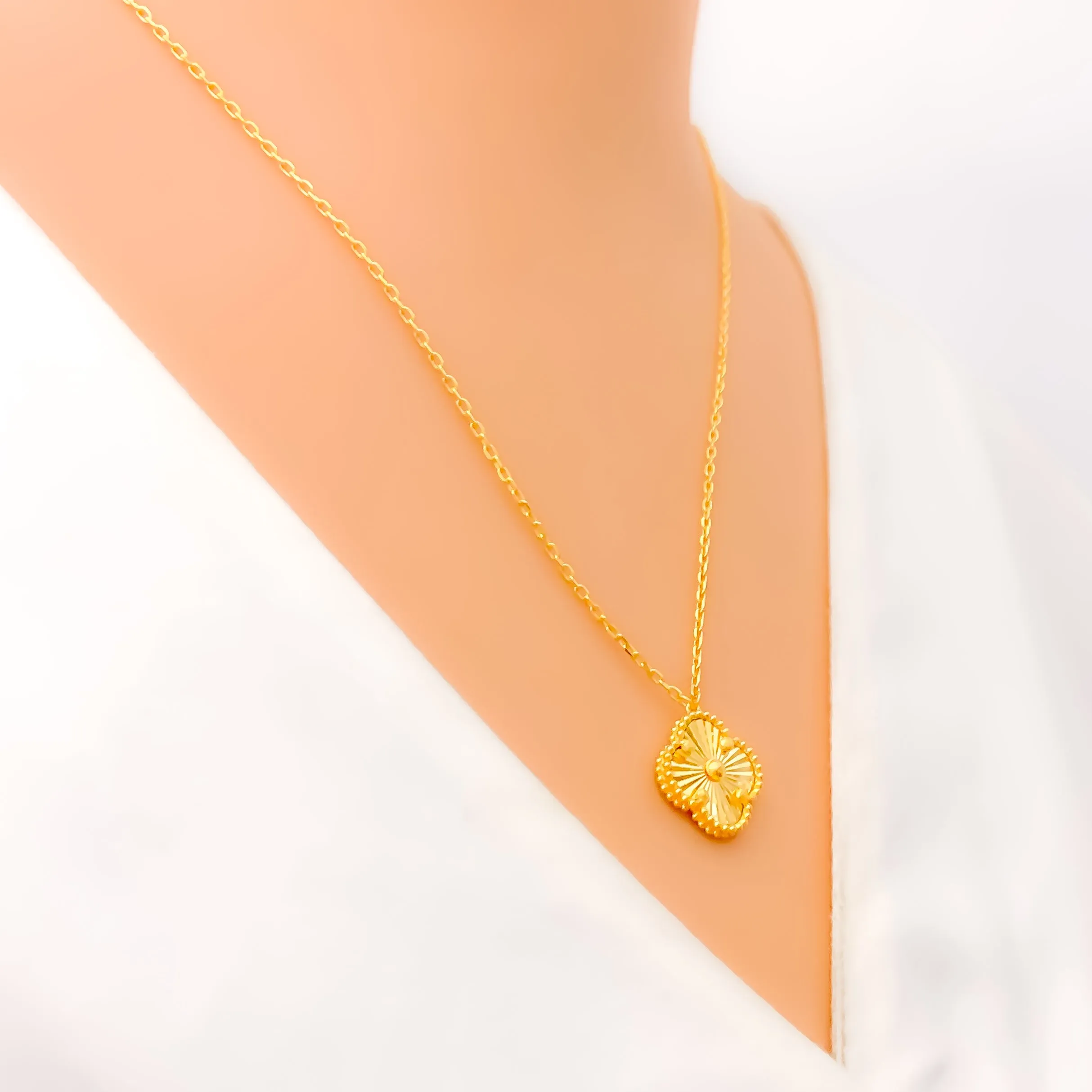 Flawless Bespoke Golden 21k Gold Necklace Set