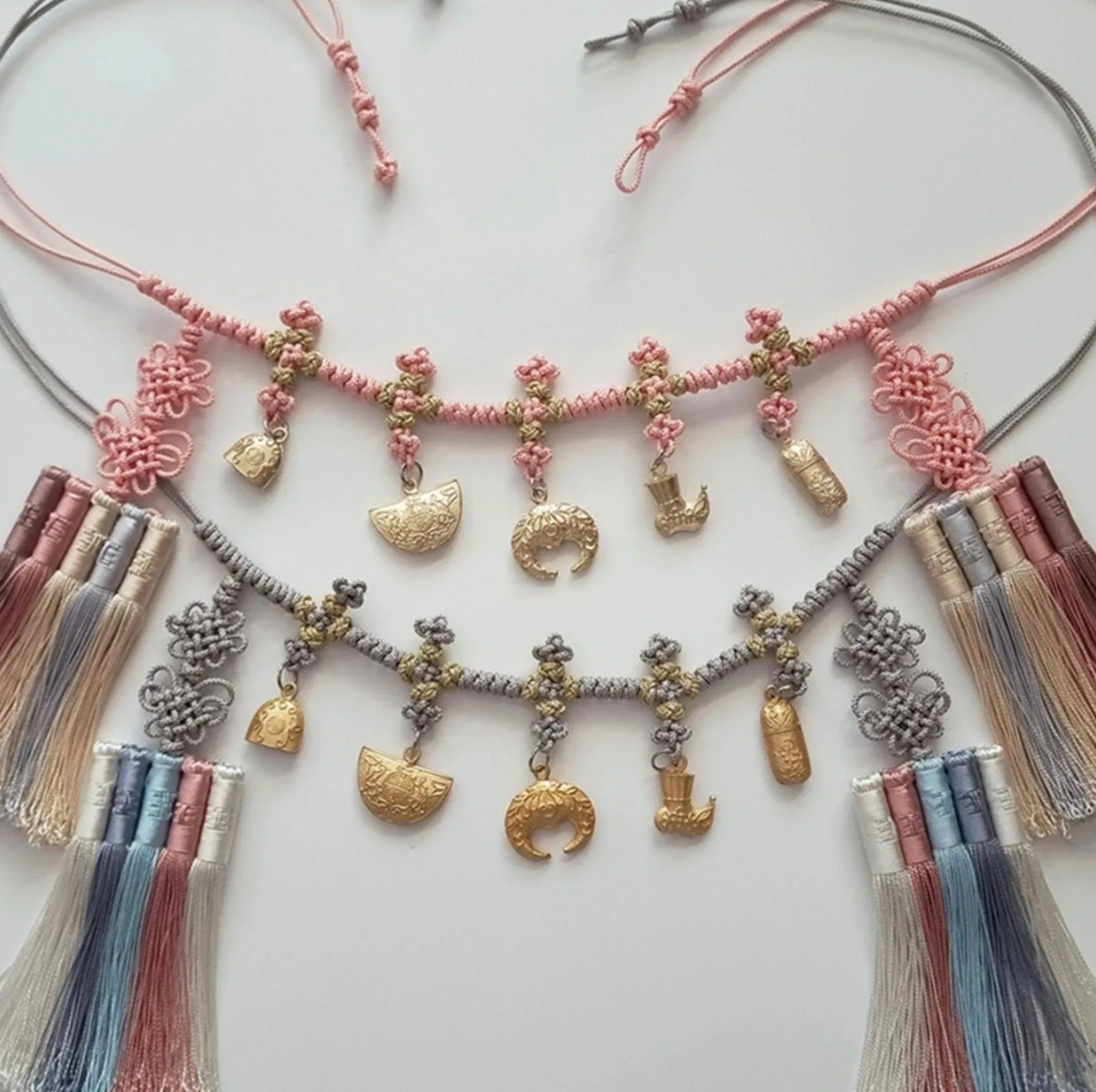 Gold Ornaments Tassel Belt