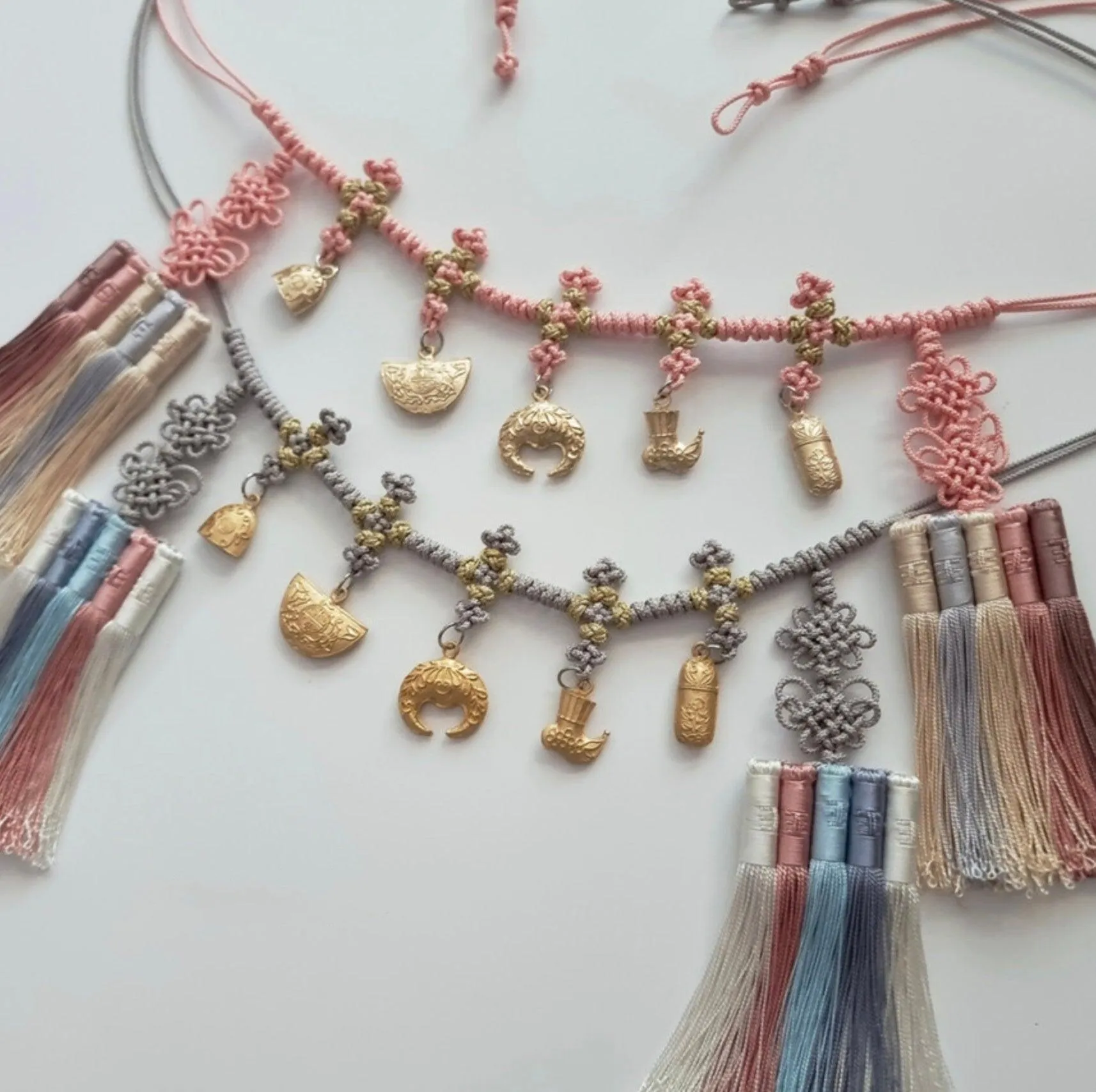 Gold Ornaments Tassel Belt