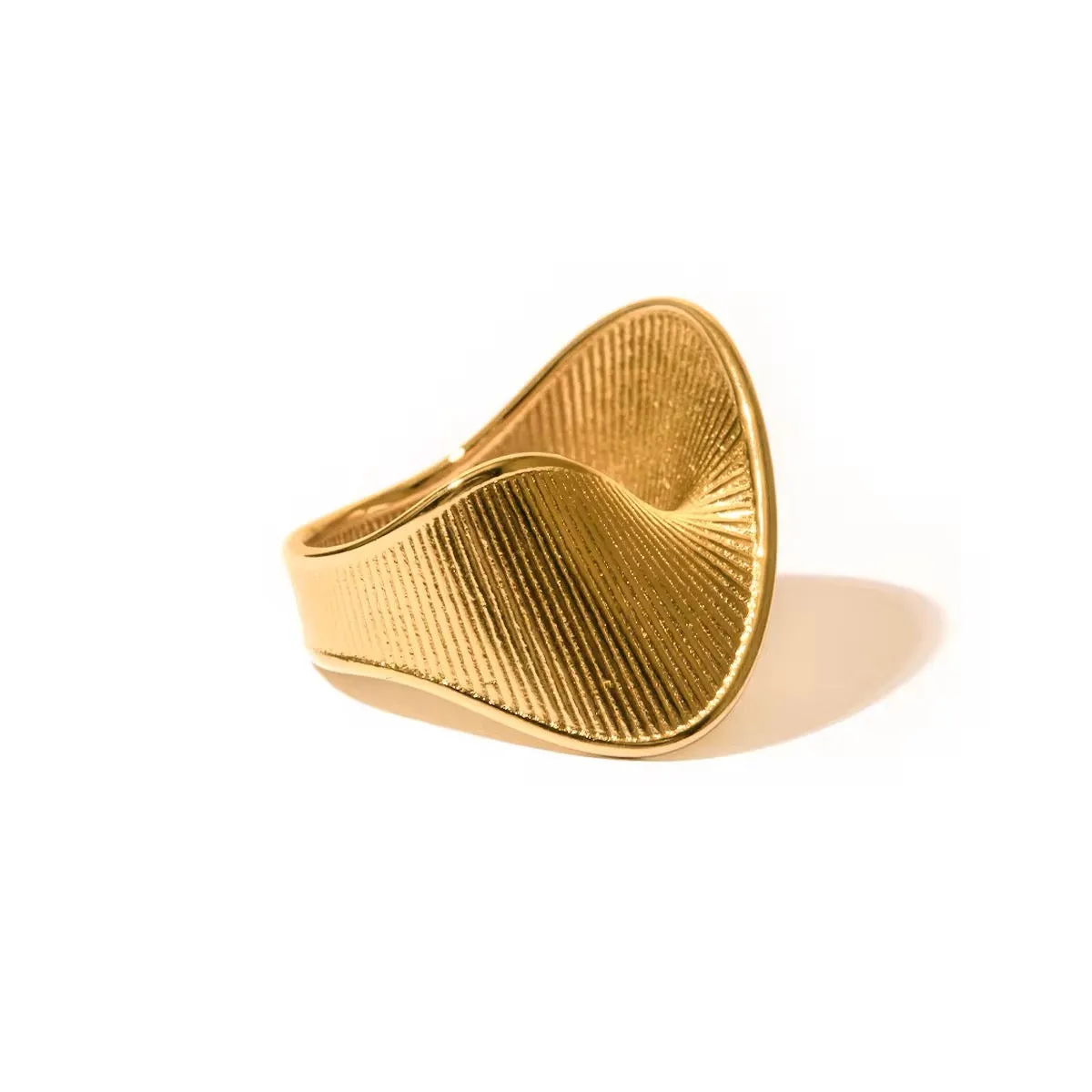 Golden Wave DNA-Inspired Irregular Statement Ring
