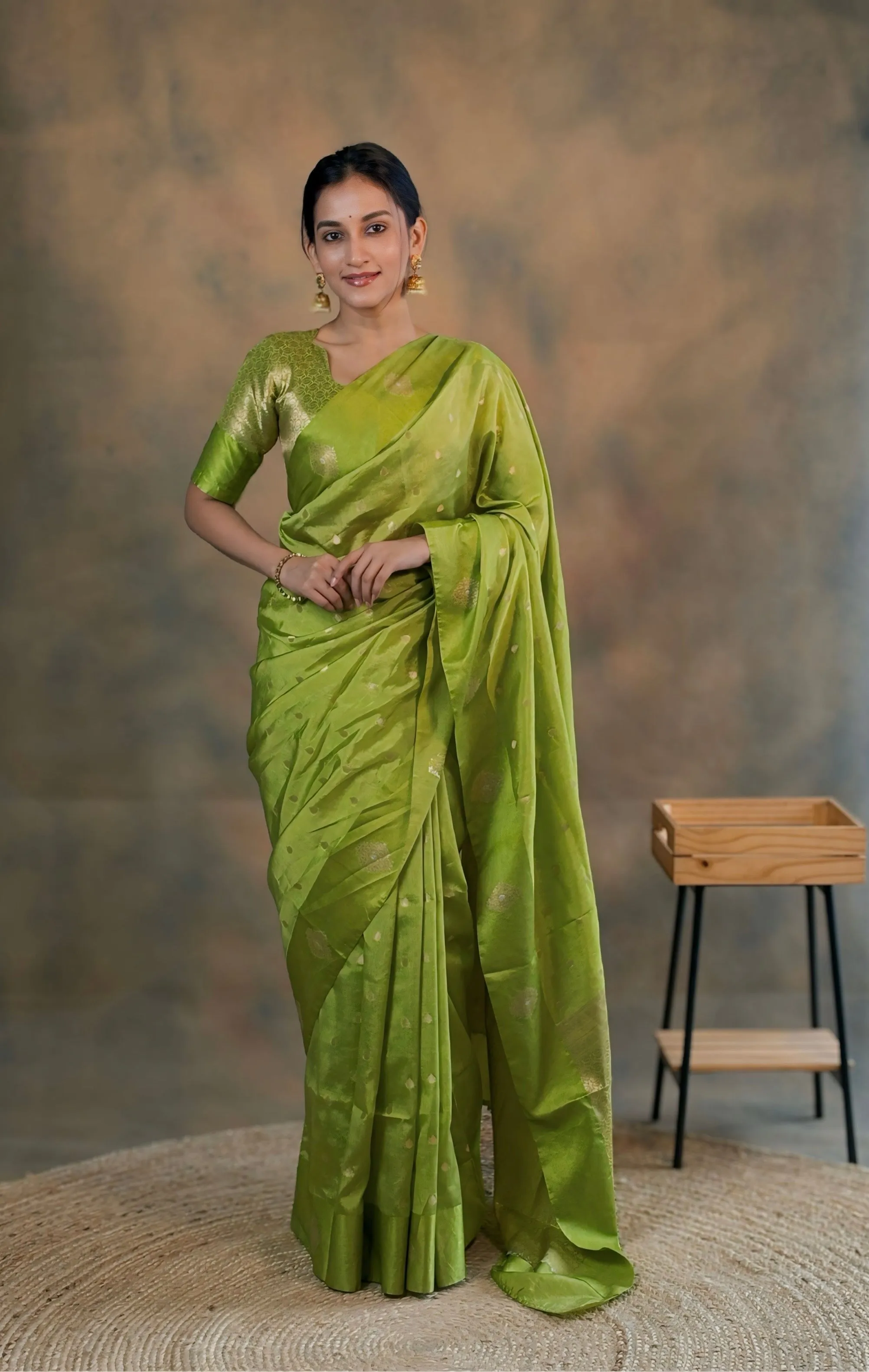GREEN ZARI ZEAL