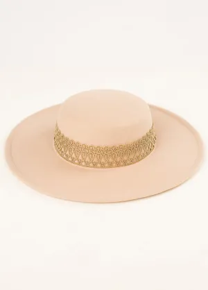 Halo Bridal Hat in Shell