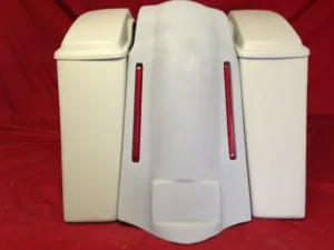 Harley Davidson Softail Heritage 4" Extended Stretched Saddlebags Lids LED Lights Fender No Cut Out