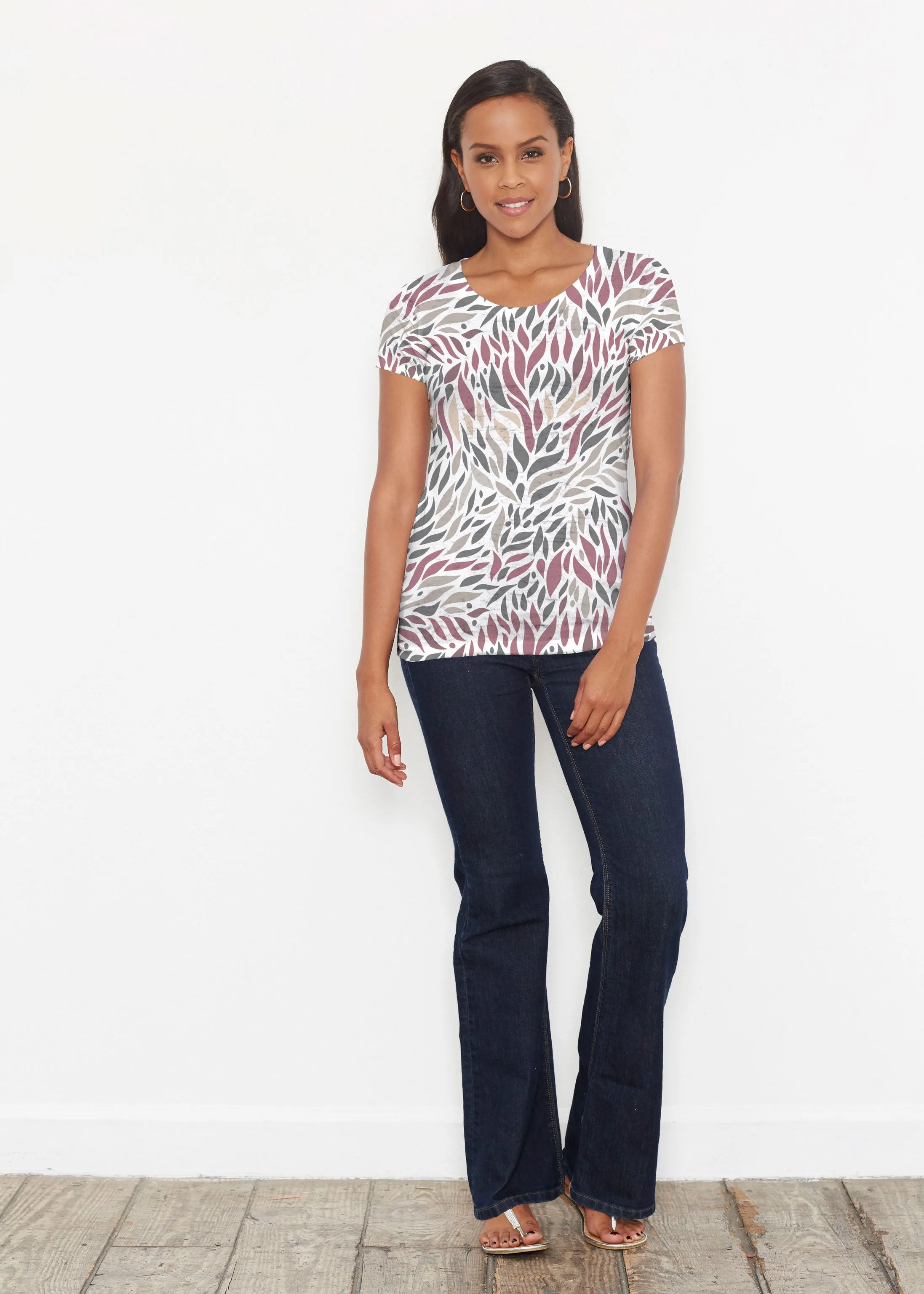 Hotsy Totsy Wine (8144) ~ Short Sleeve Scoop Shirt