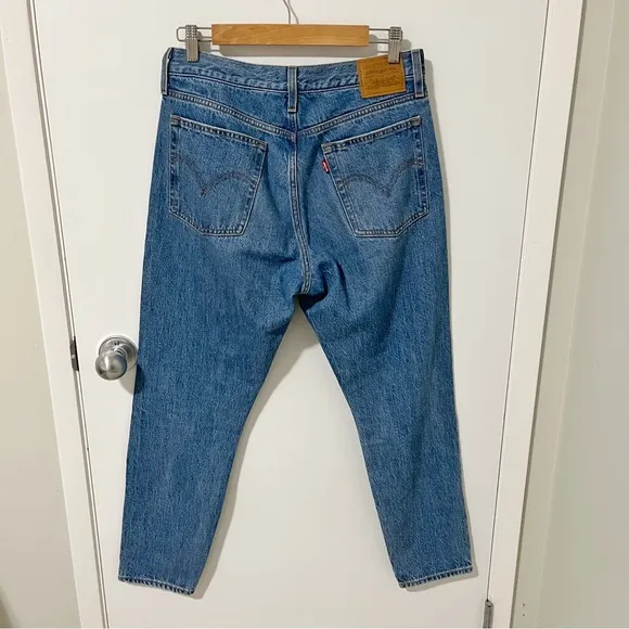Levis Premium Wedgie Icon High Waist Distressed Jean Athens Asleep Blue size 29