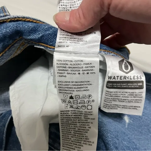 Levis Premium Wedgie Icon High Waist Distressed Jean Athens Asleep Blue size 29