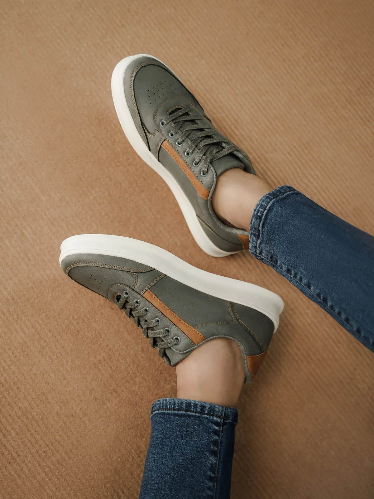 Mens "MADGE" Casual Comfy Trainers