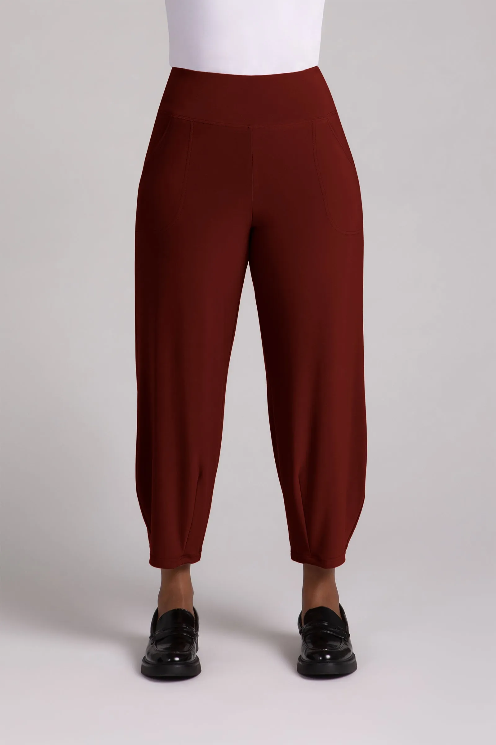 Narrow Lantern Pant