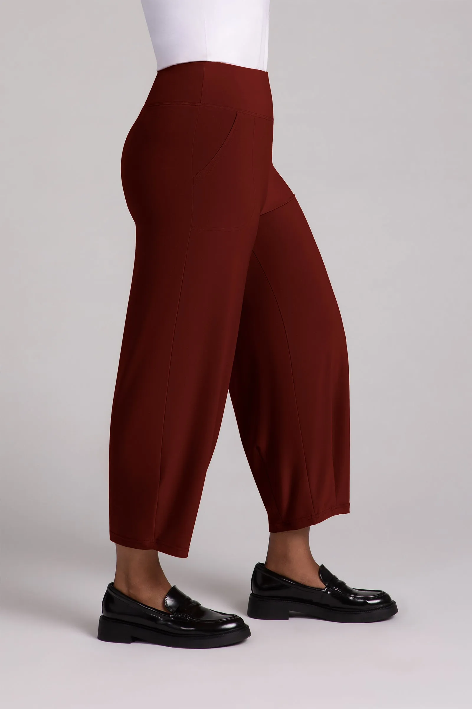 Narrow Lantern Pant