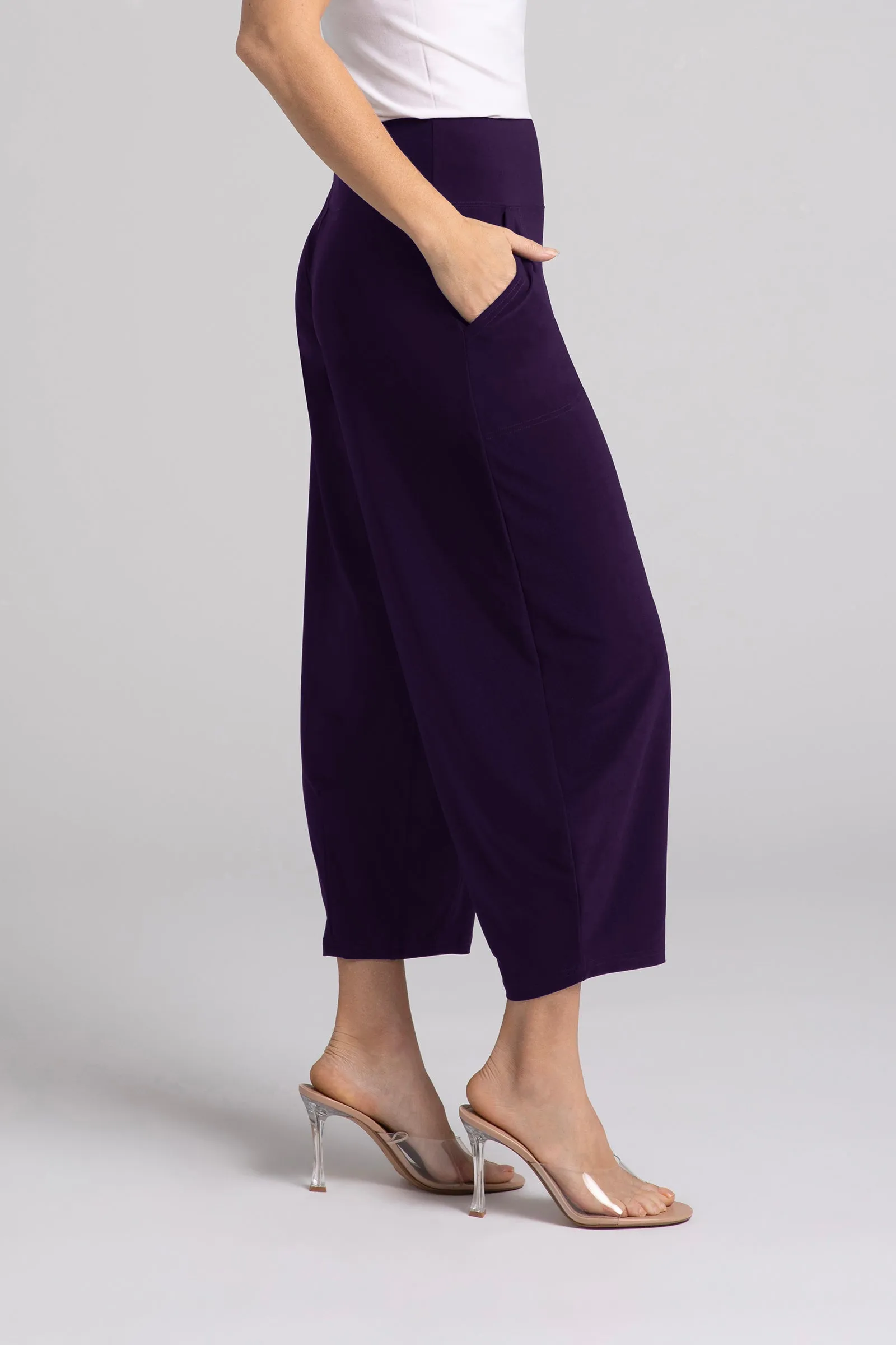 Narrow Lantern Pant