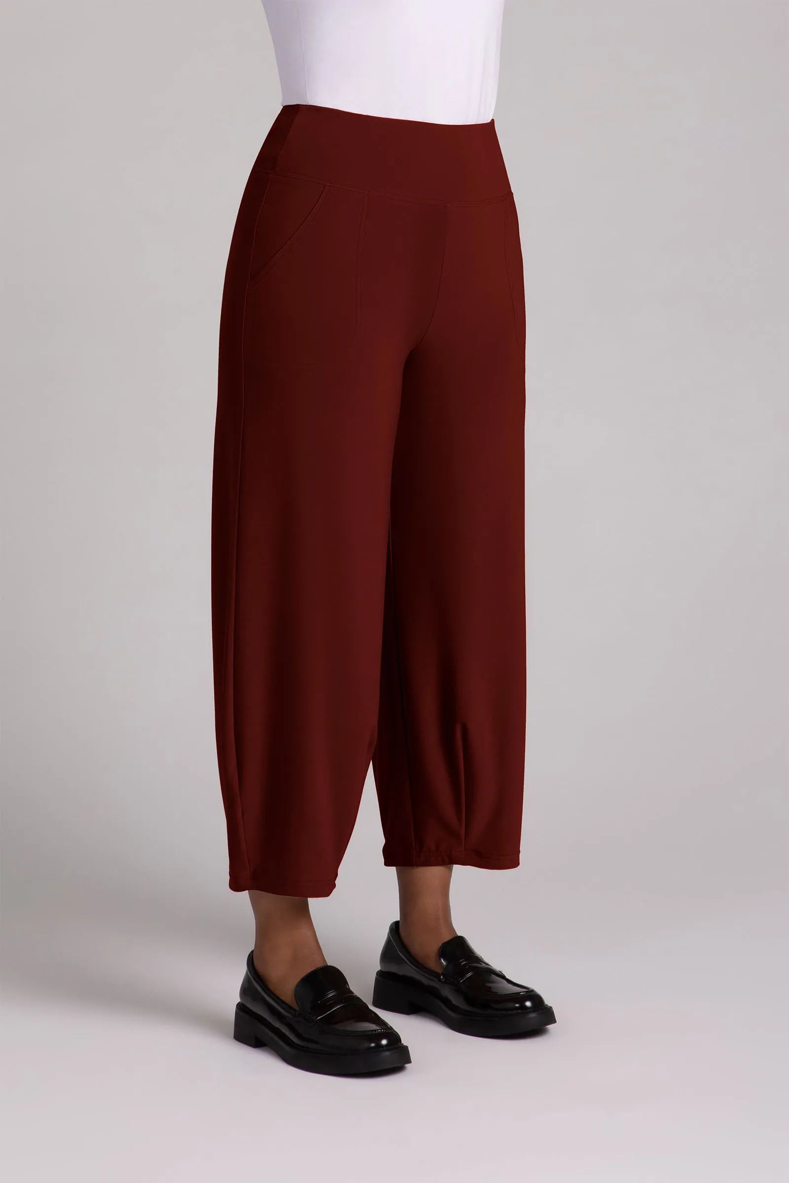 Narrow Lantern Pant