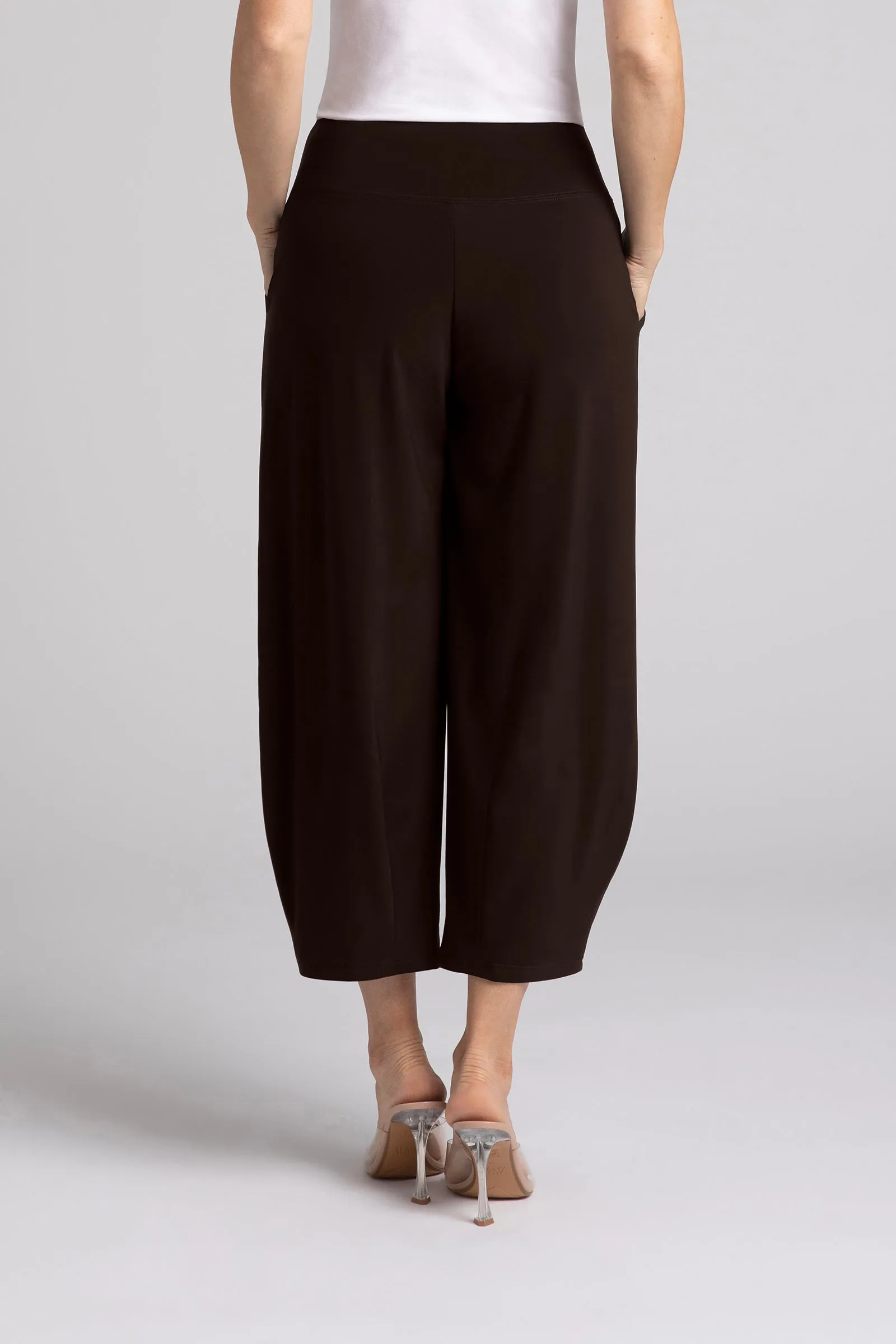 Narrow Lantern Pant