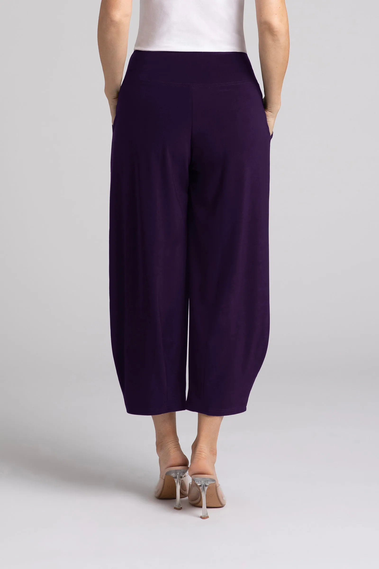 Narrow Lantern Pant