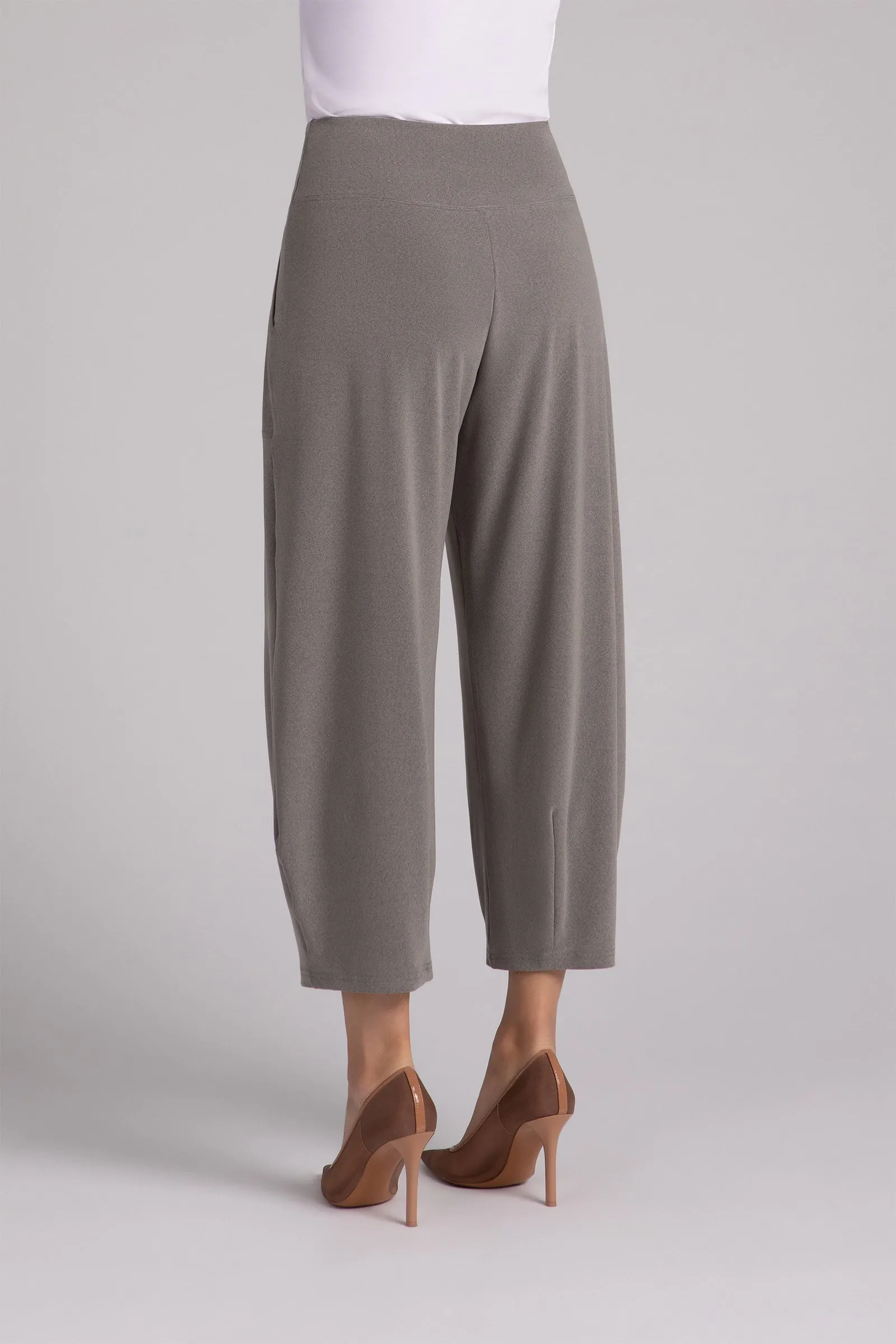 Narrow Lantern Pant