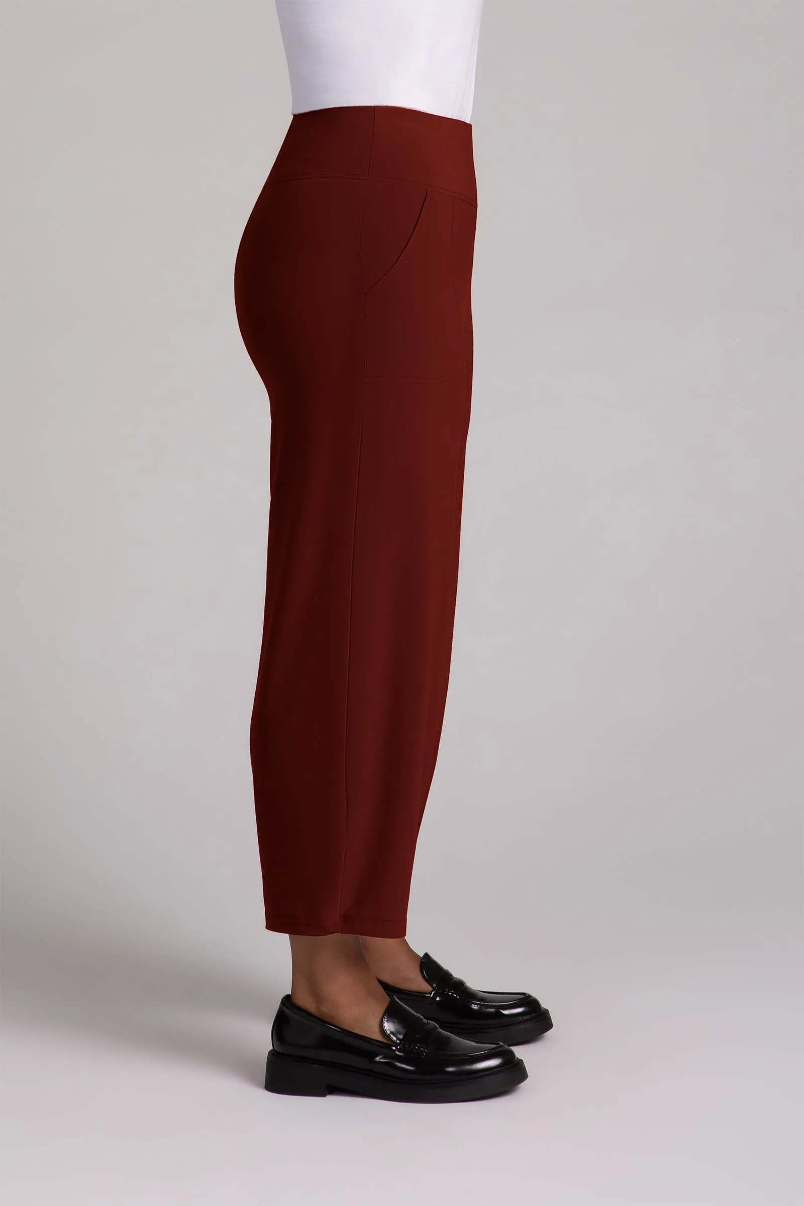 Narrow Lantern Pant