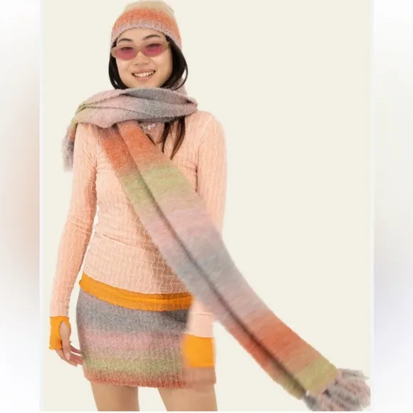 NWT find me now rainbow wool soft skirt Sz small with Ribbed Texture stretchy