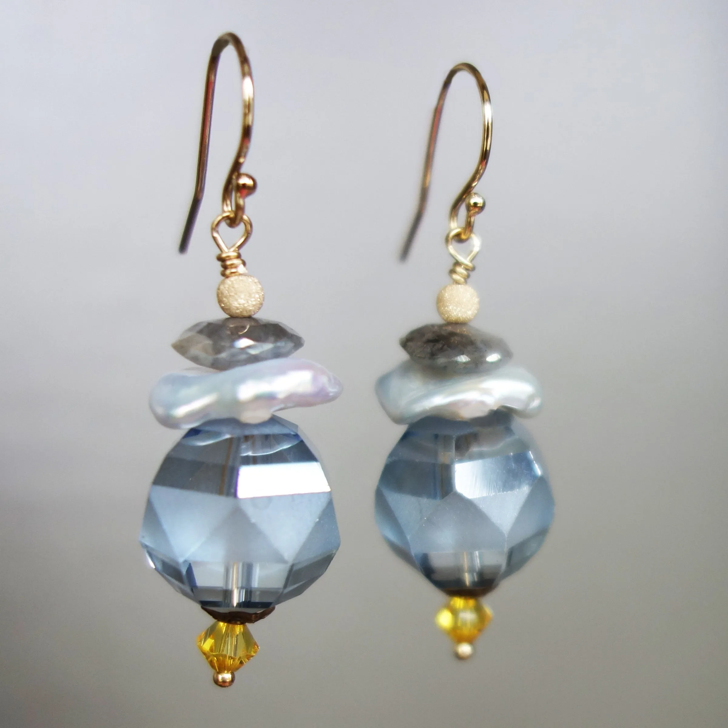 Pearl and Crystal Ethereal Earrings (Wanderlust Paris)