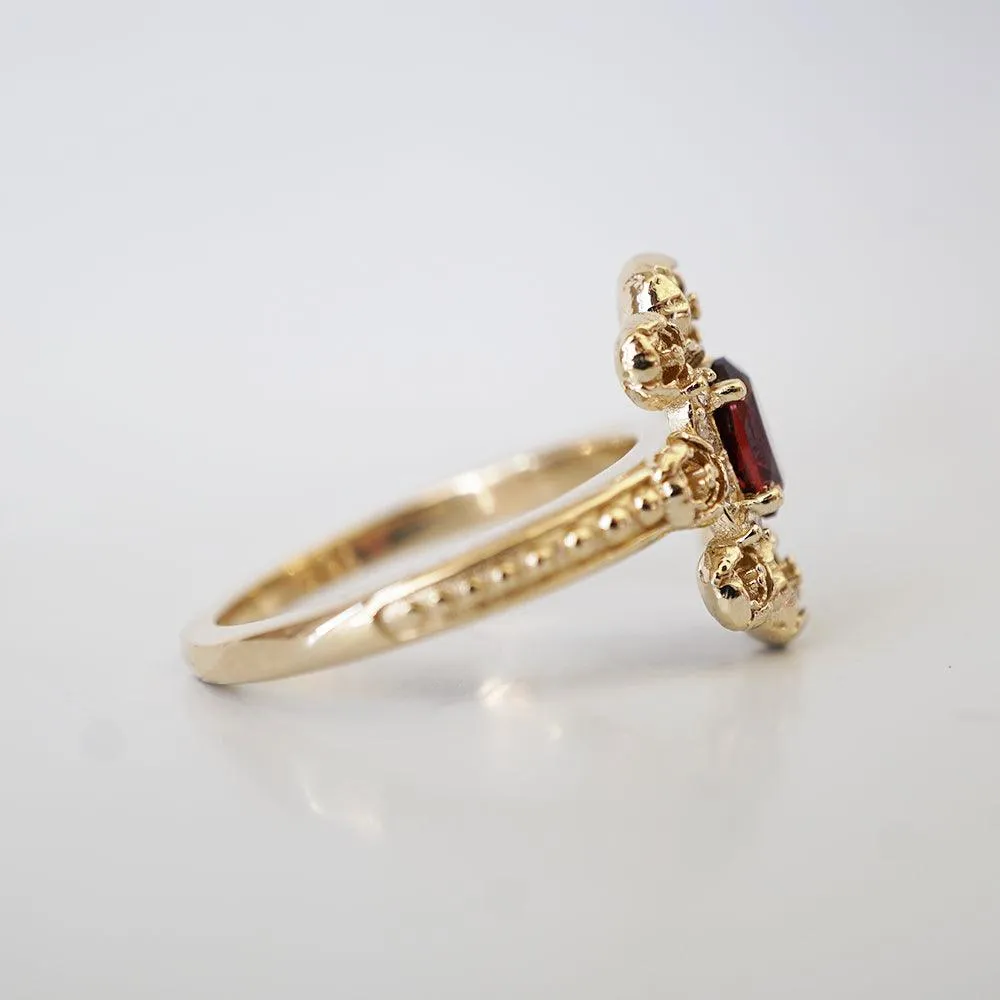 Peonies Oval Garnet Ring in 14K and 18K Gold