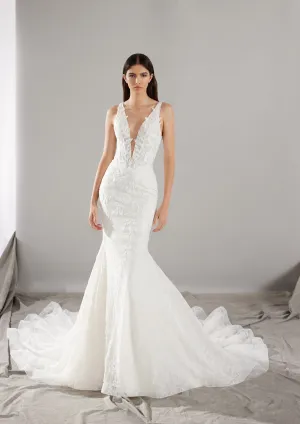Pronovias: Jesy