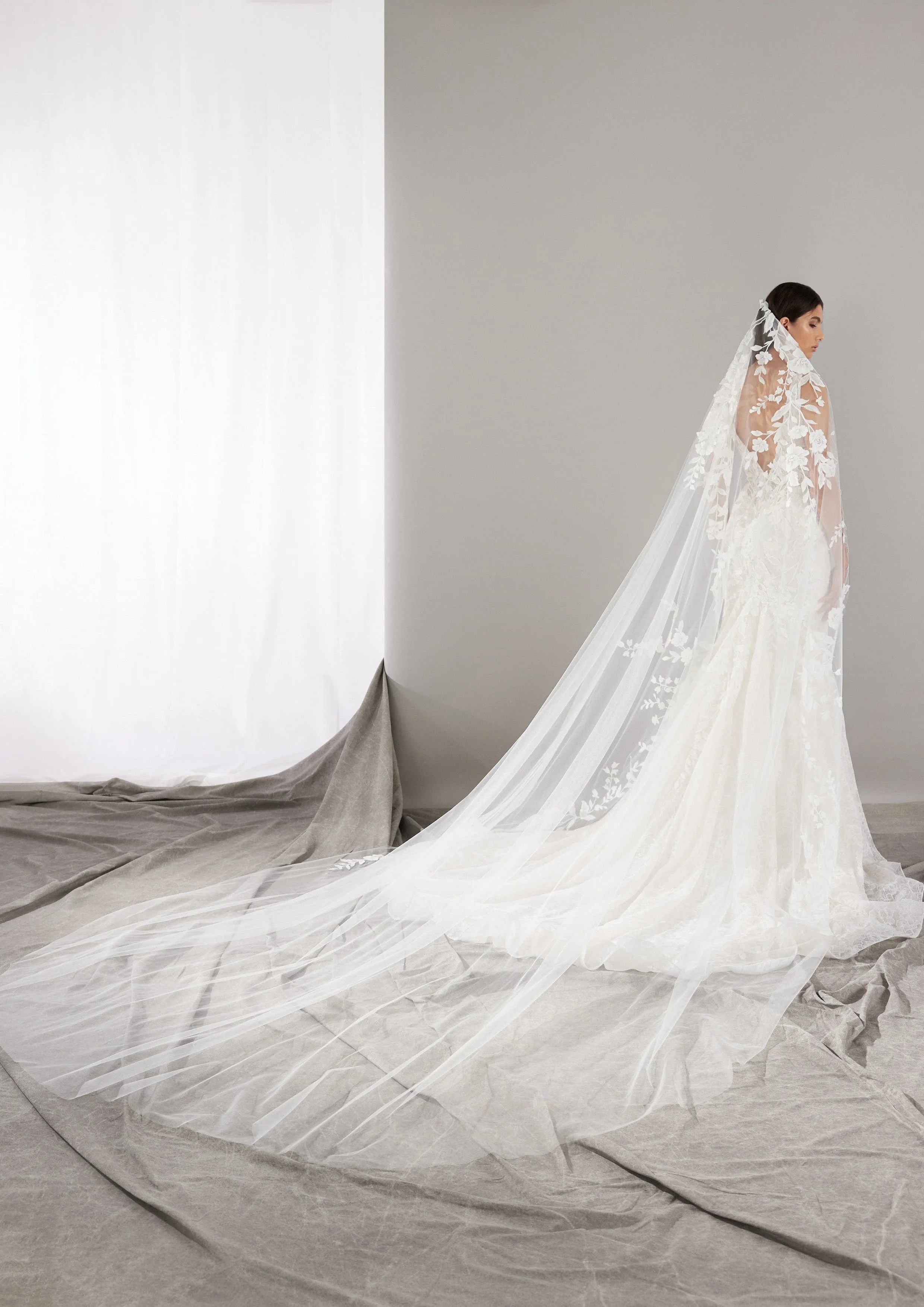 Pronovias: Jesy