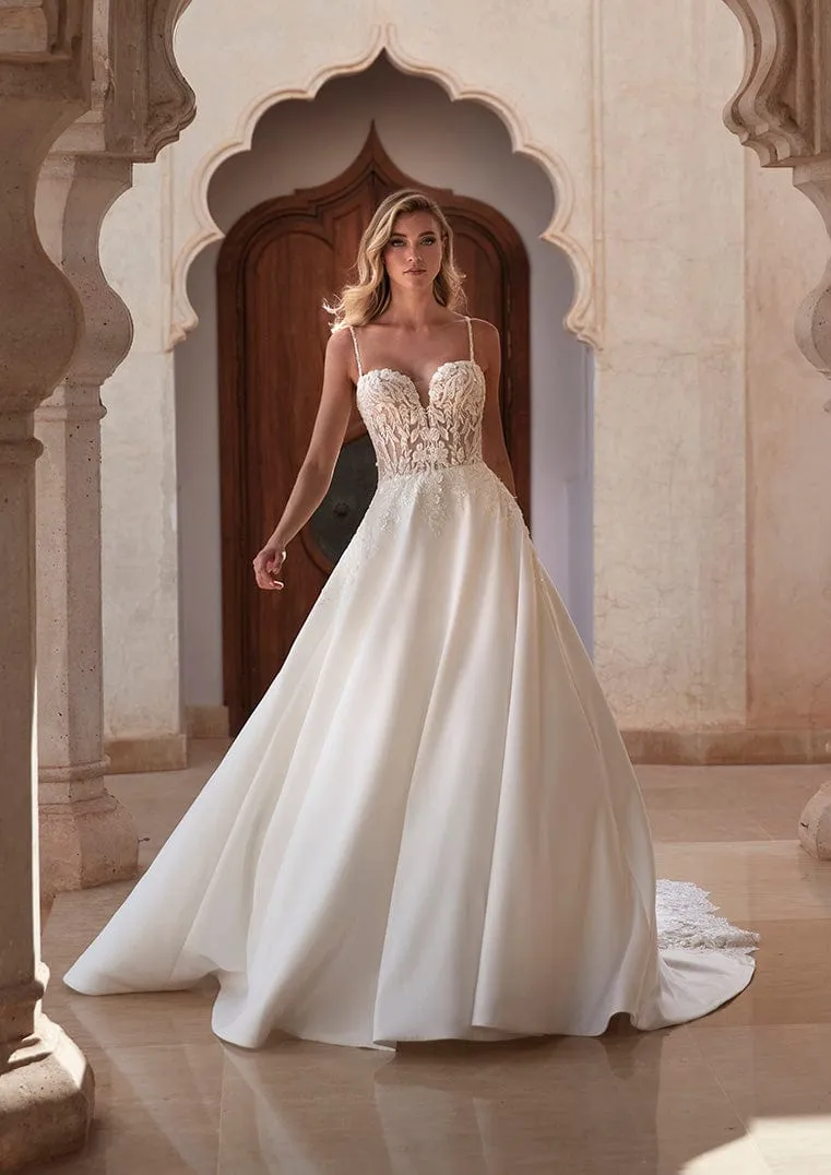 Pronovias: Misti