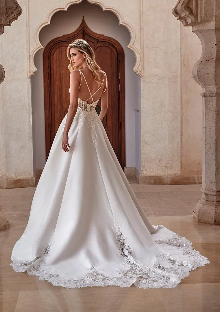 Pronovias: Misti