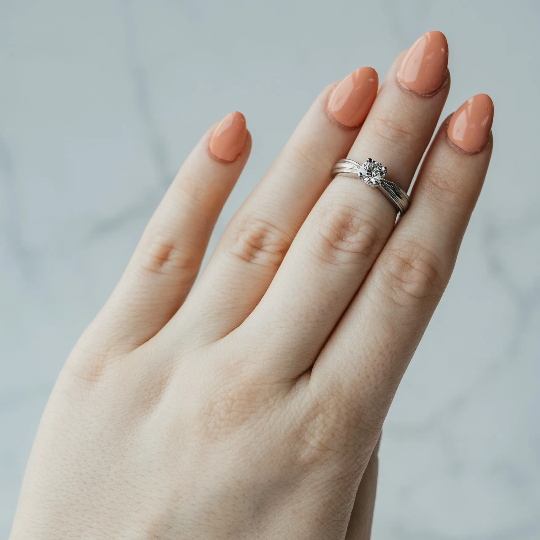 Round Brilliant Diamond Tapered Platinum Solitaire Ring