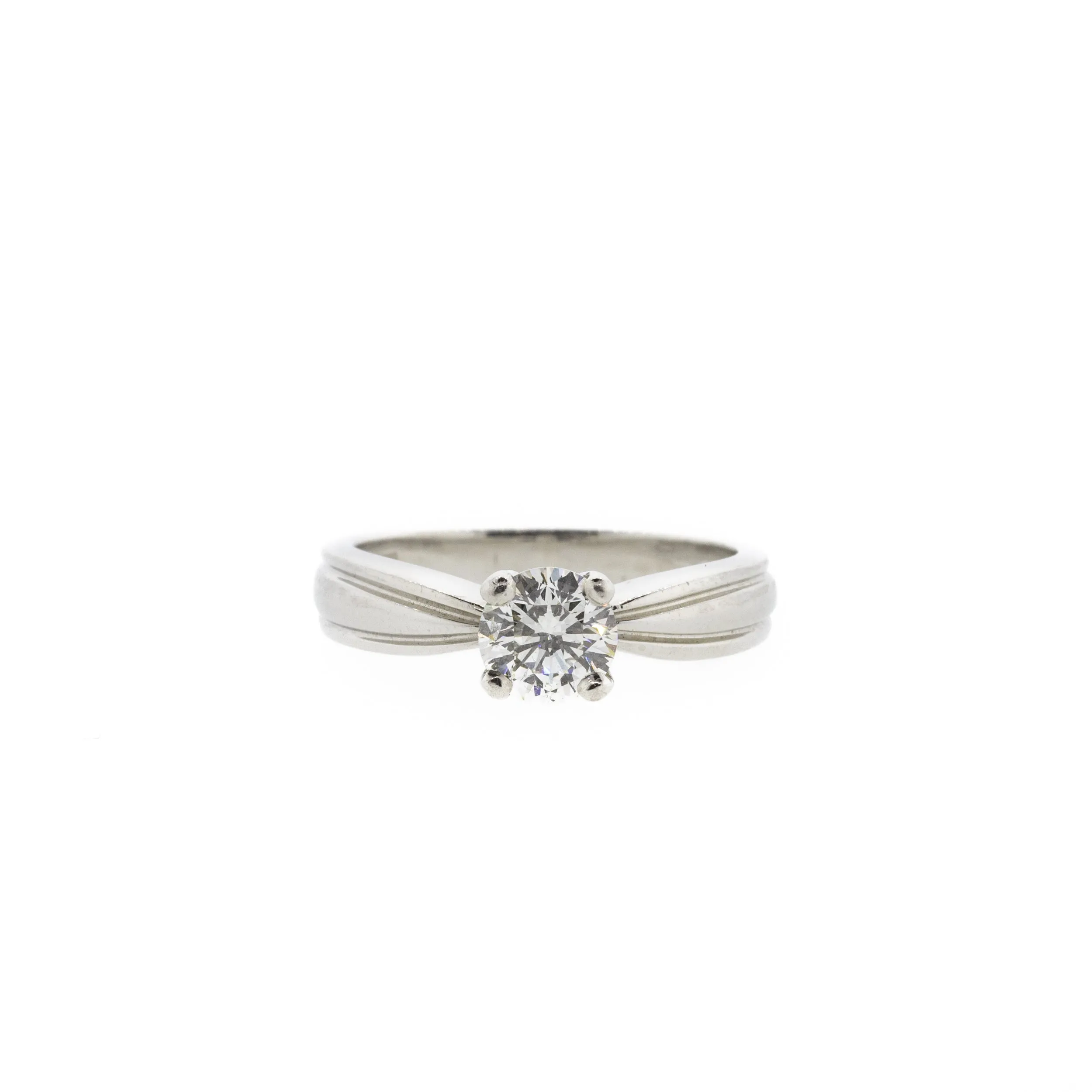 Round Brilliant Diamond Tapered Platinum Solitaire Ring